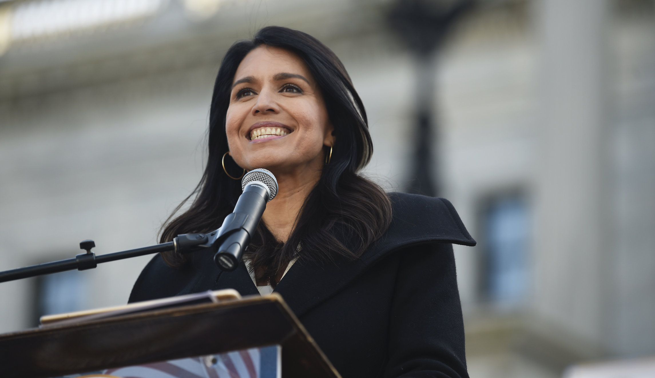 Tulsi Gabbard criticizes her coverage compared to fellow veteran Buttigieg