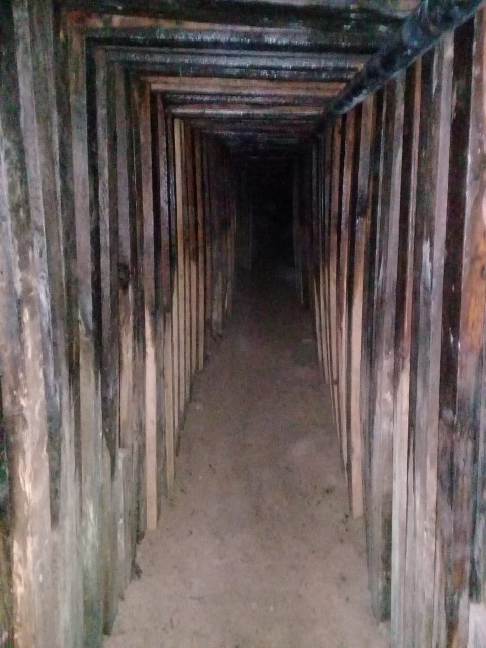 Tunnel 9.jpg