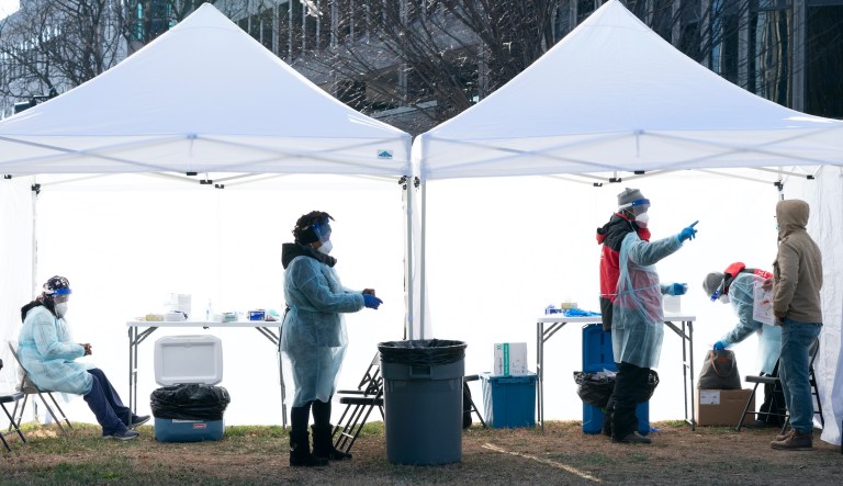 CDC loosens COVID-19 isolation restrictions as omicron spreads at breakneck pace