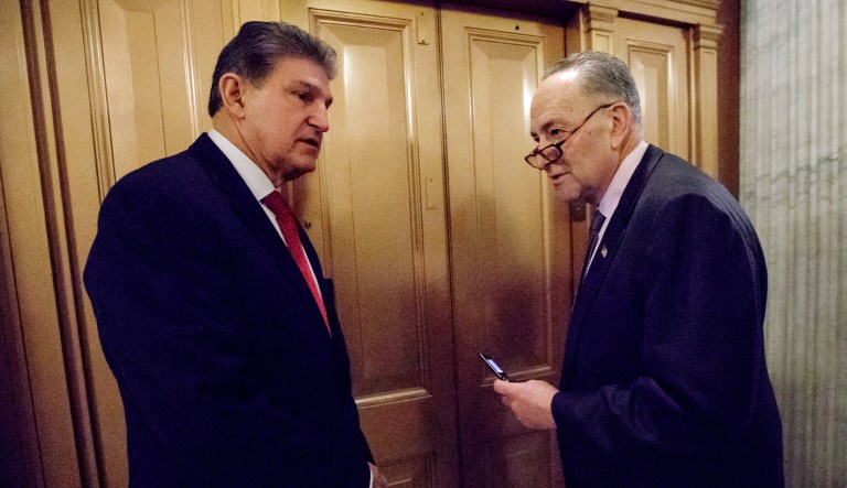 Senate advances anti-robocall measure