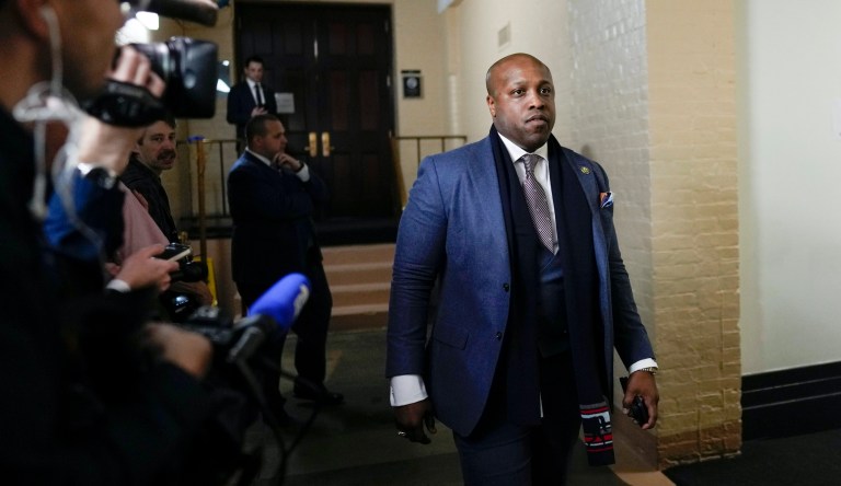 House Republicans urge DirecTV to reconsider ‘deplatforming’ conservative outlet