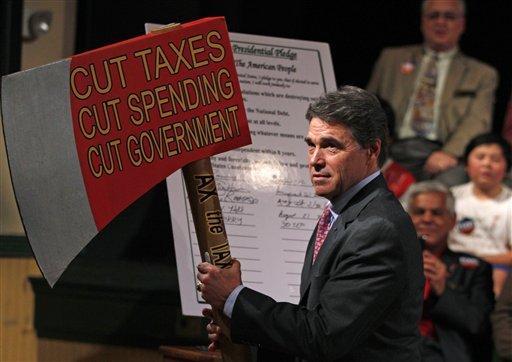 Perry tries to channel Reagan in NH town hall