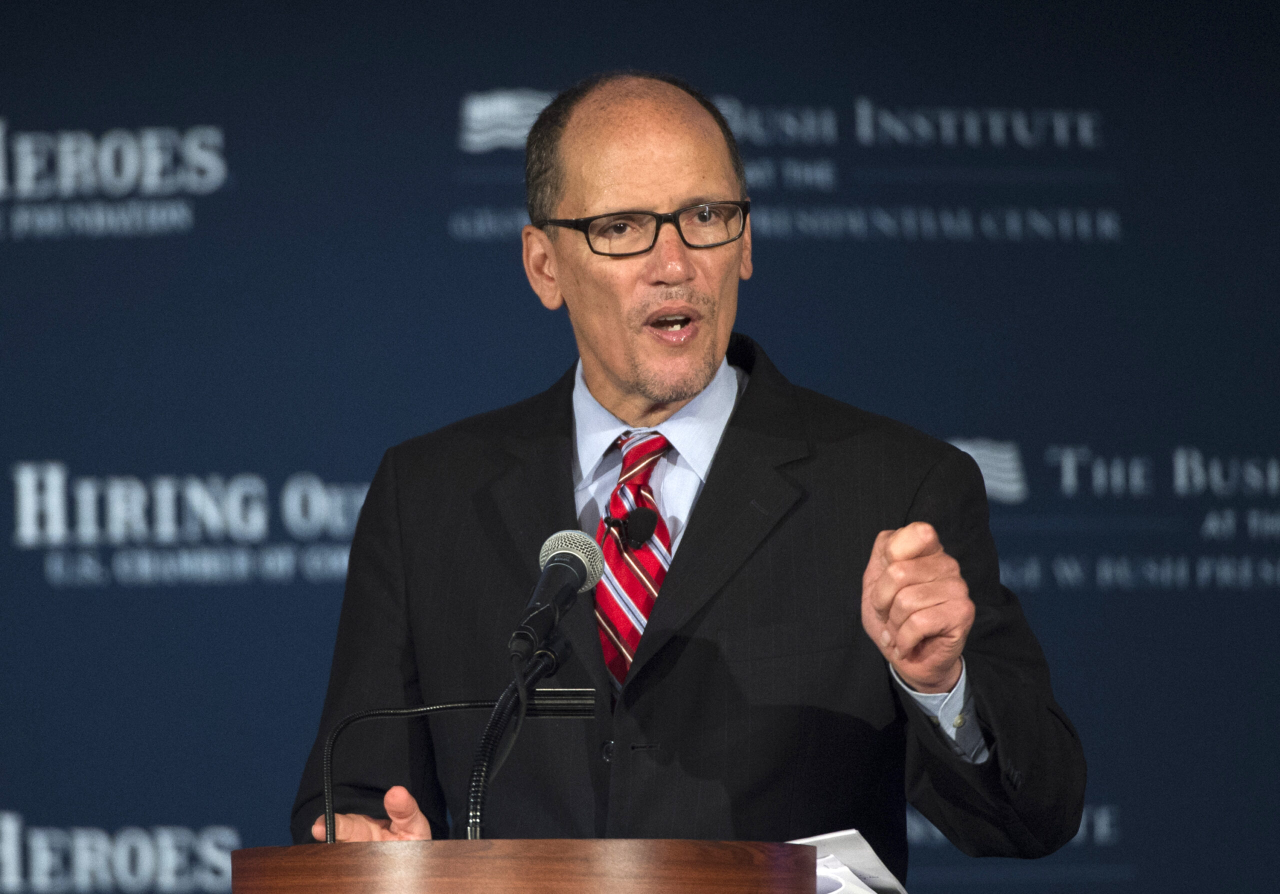 Labor secretary pitching Clinton to unions