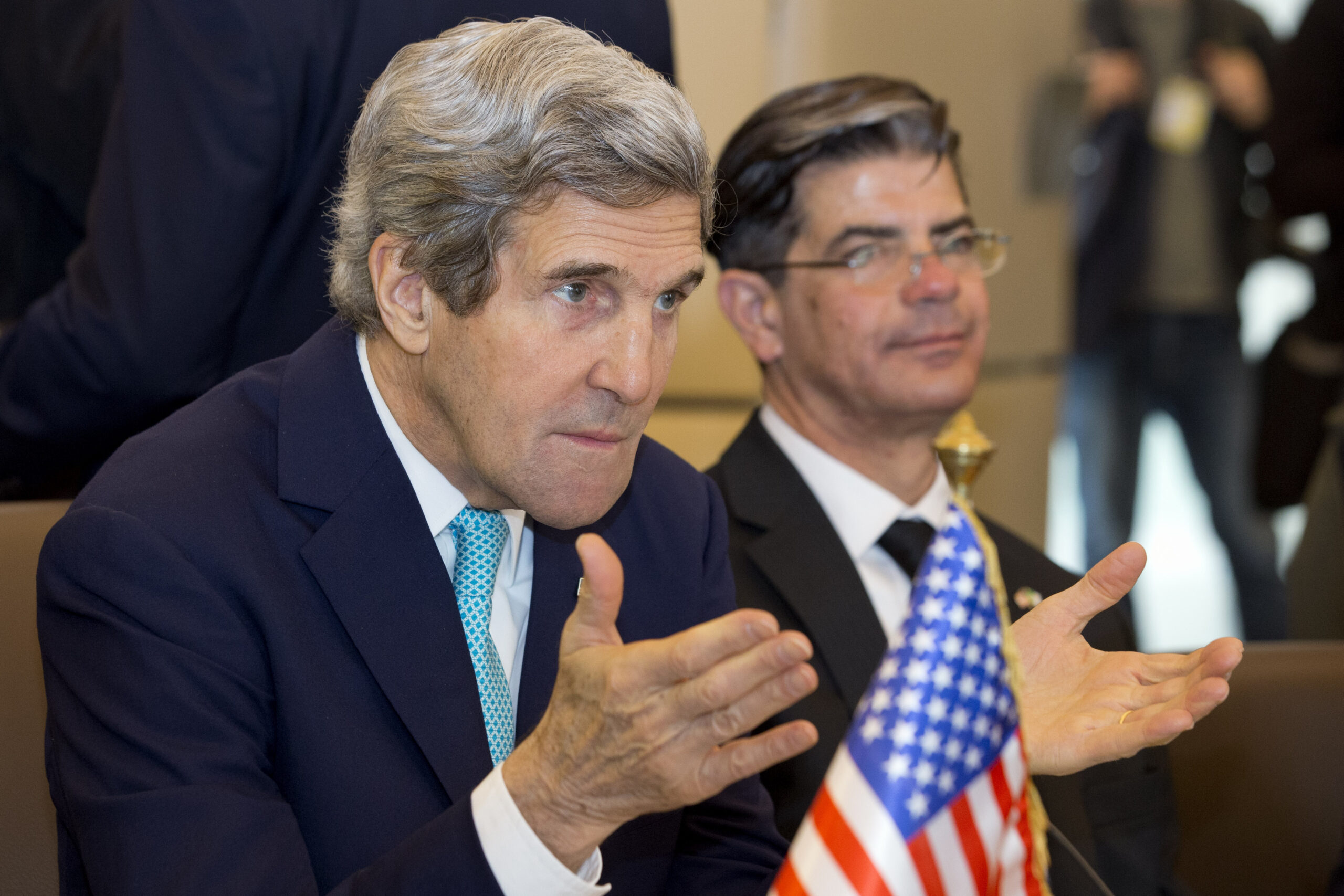 Kerry: Israeli and Palestinian leaders must ‘lead’