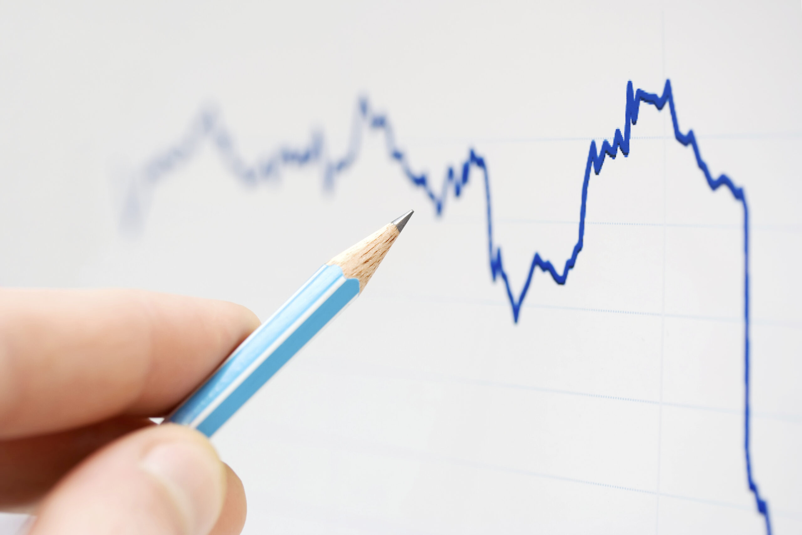 So the economy just took a huge hit: How will the White House respond?