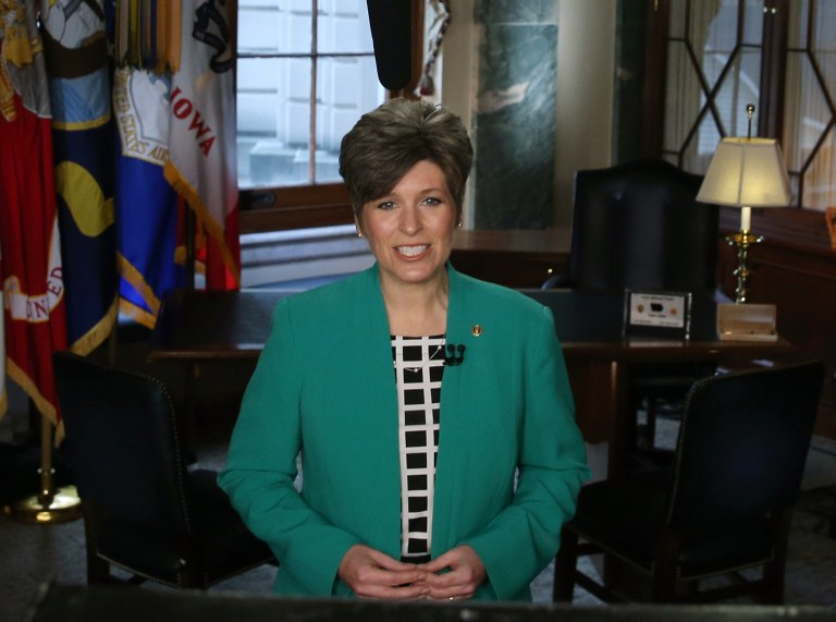 Sen. Joni Ernst practices the Republican response she will give after U.S. President Obama's State of the Union address. (Getty images)