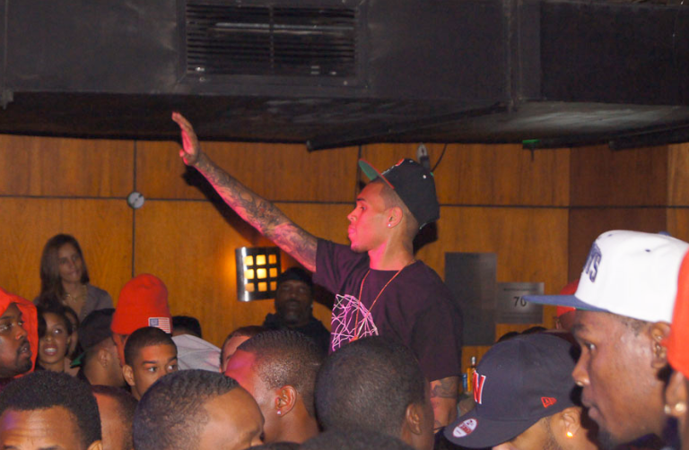 Sightings: Chris Brown shows up at Wall’s final 21st