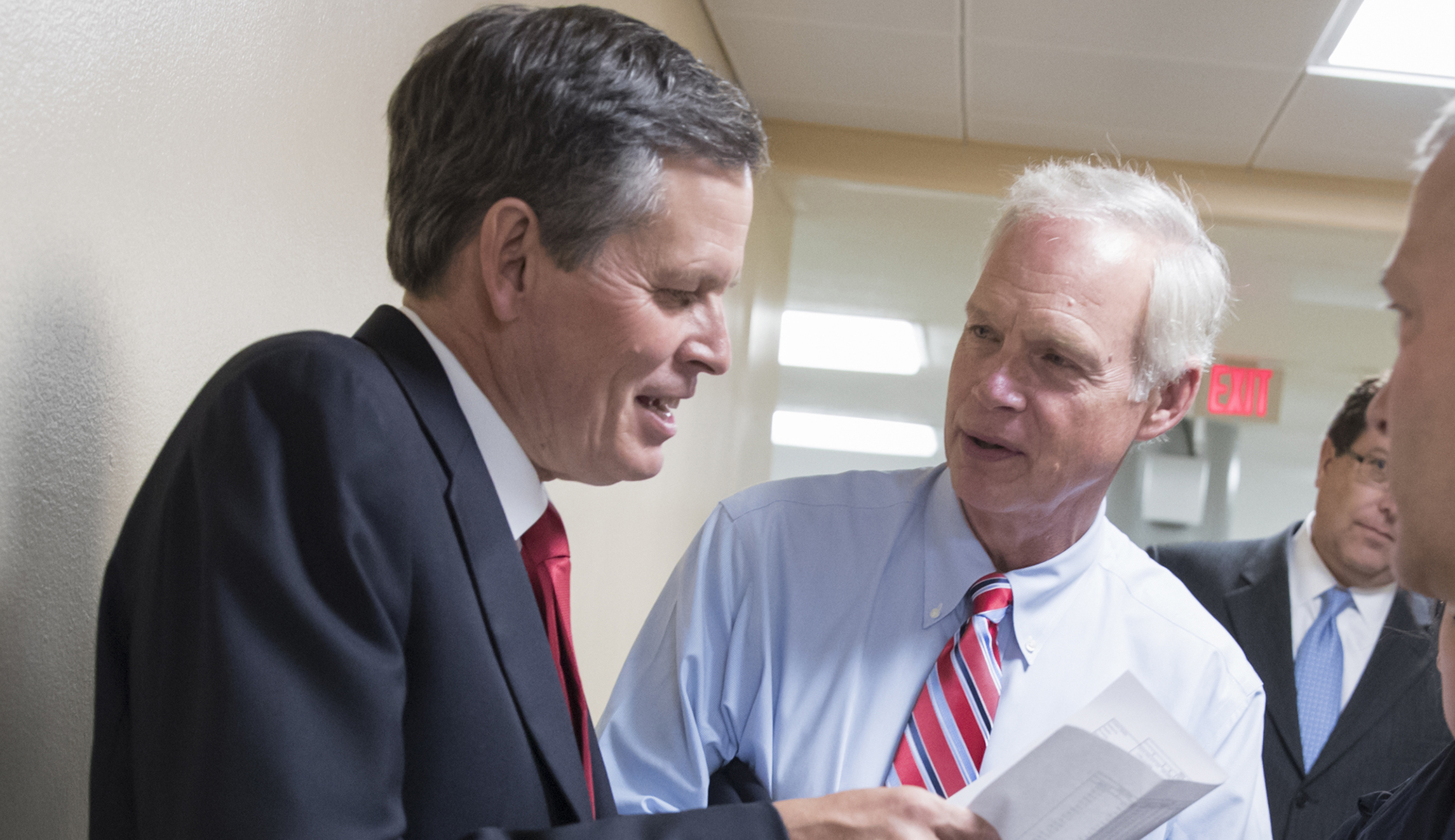 Senate leaders eye changes to tax bill to win over GOP holdouts
