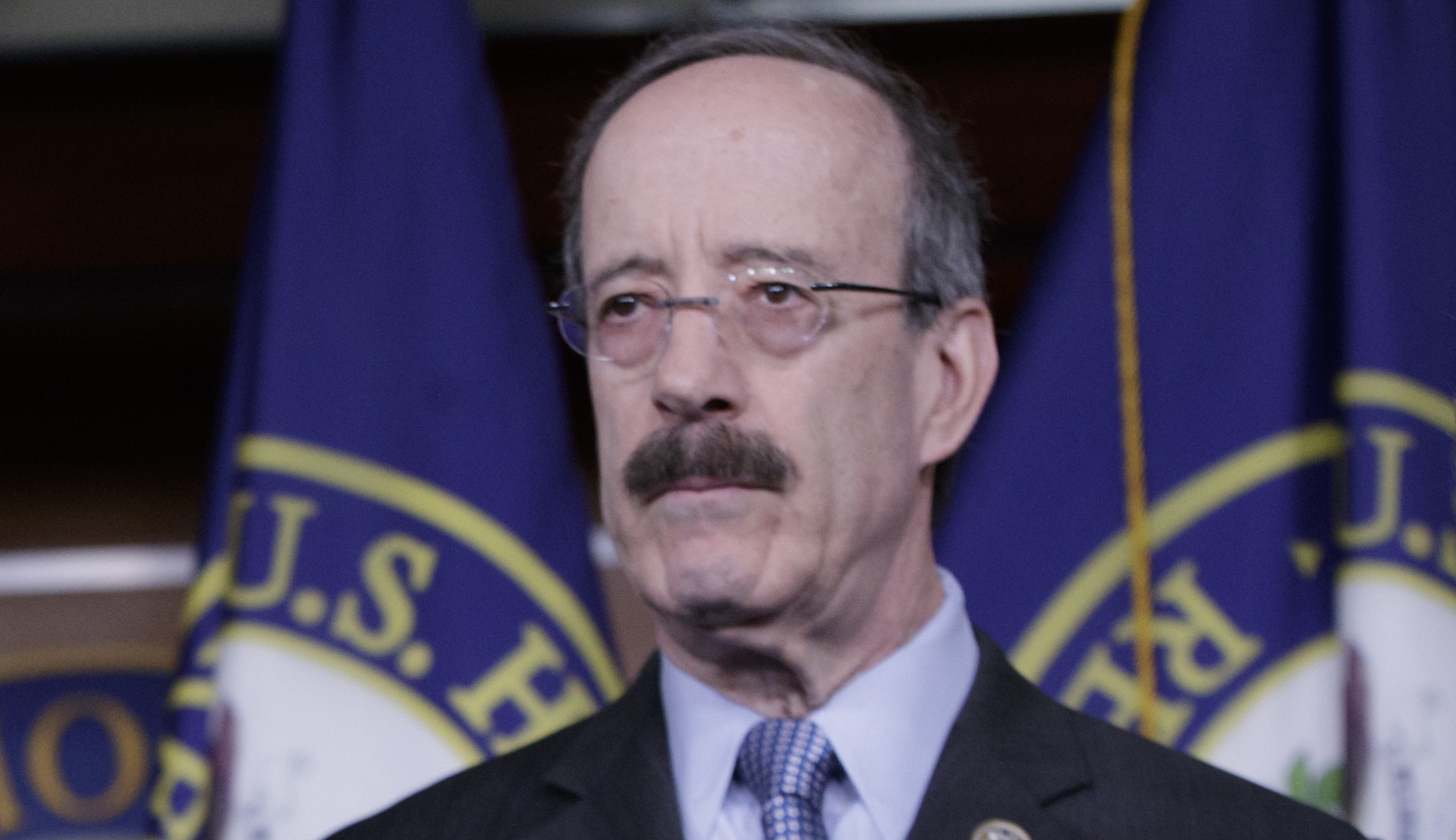 House Democrats re-introduce Senate Russia sanctions bill in push for vote