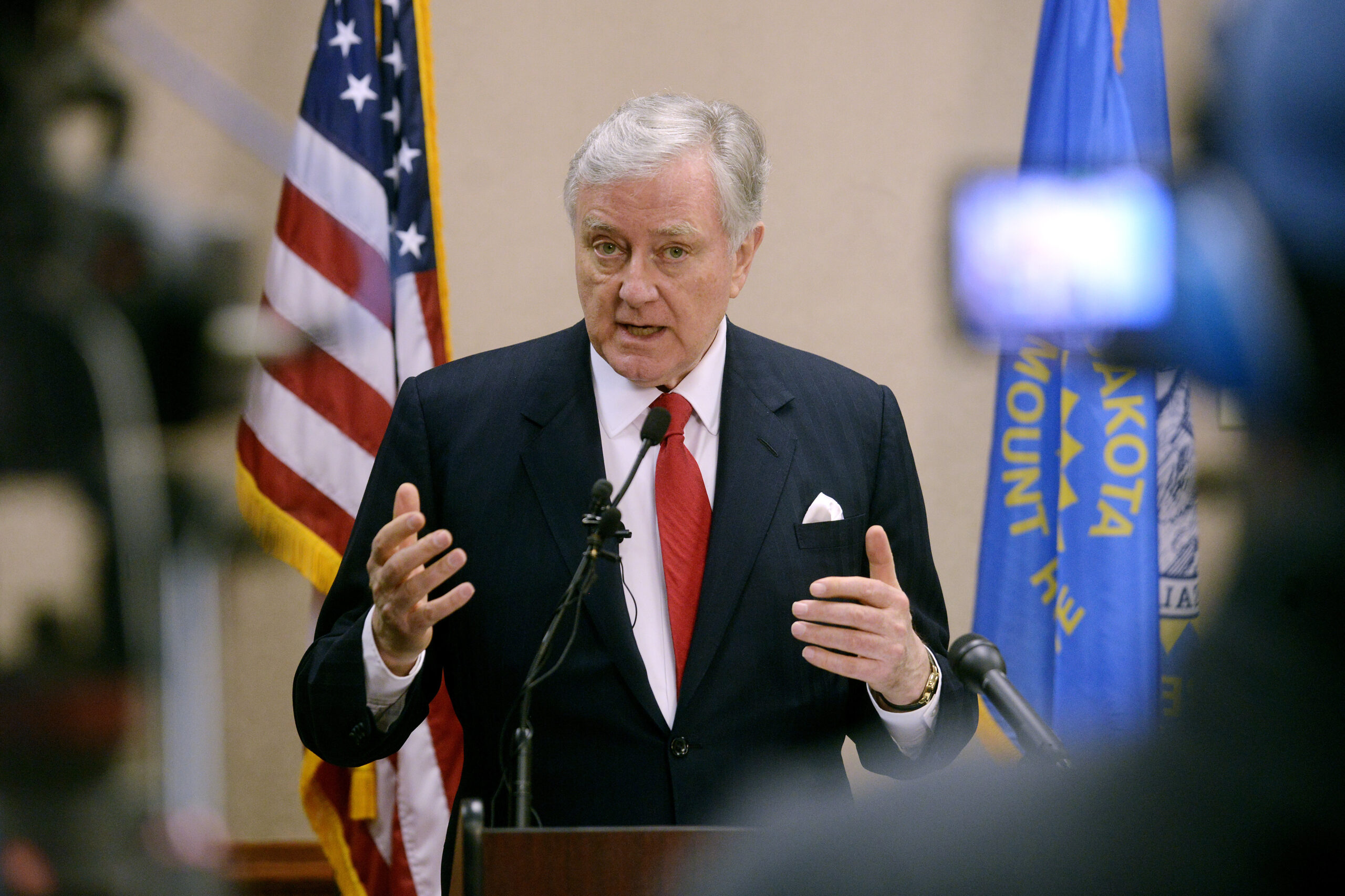 Former South Dakota Sen. Larry Pressler running as independent