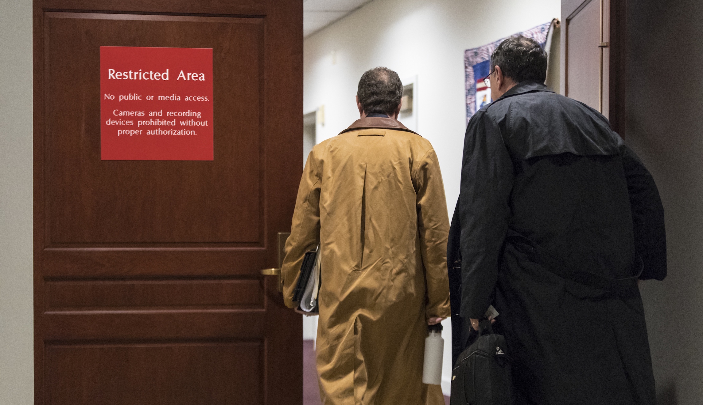 Byron York: Scheming, speculation behind scenes as Democrats push intel memo