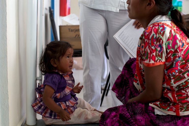 Mexico anti-poverty fund draws line at 3 children