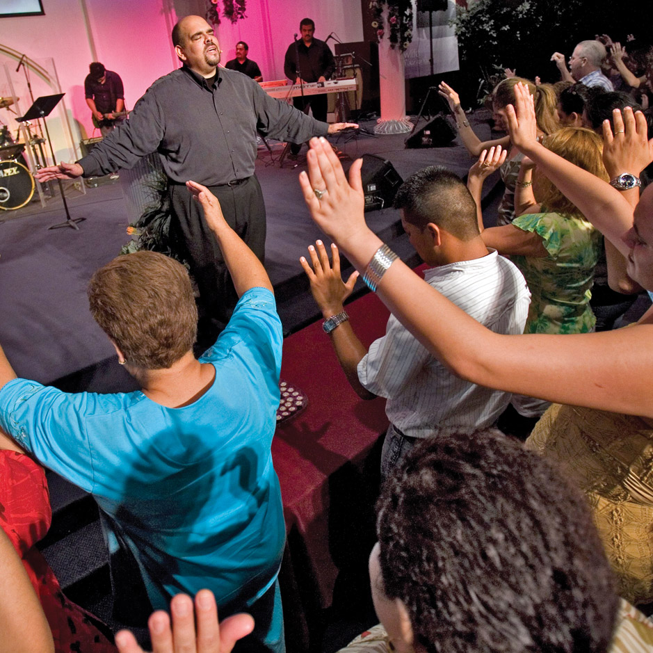 Among the Evangélicos