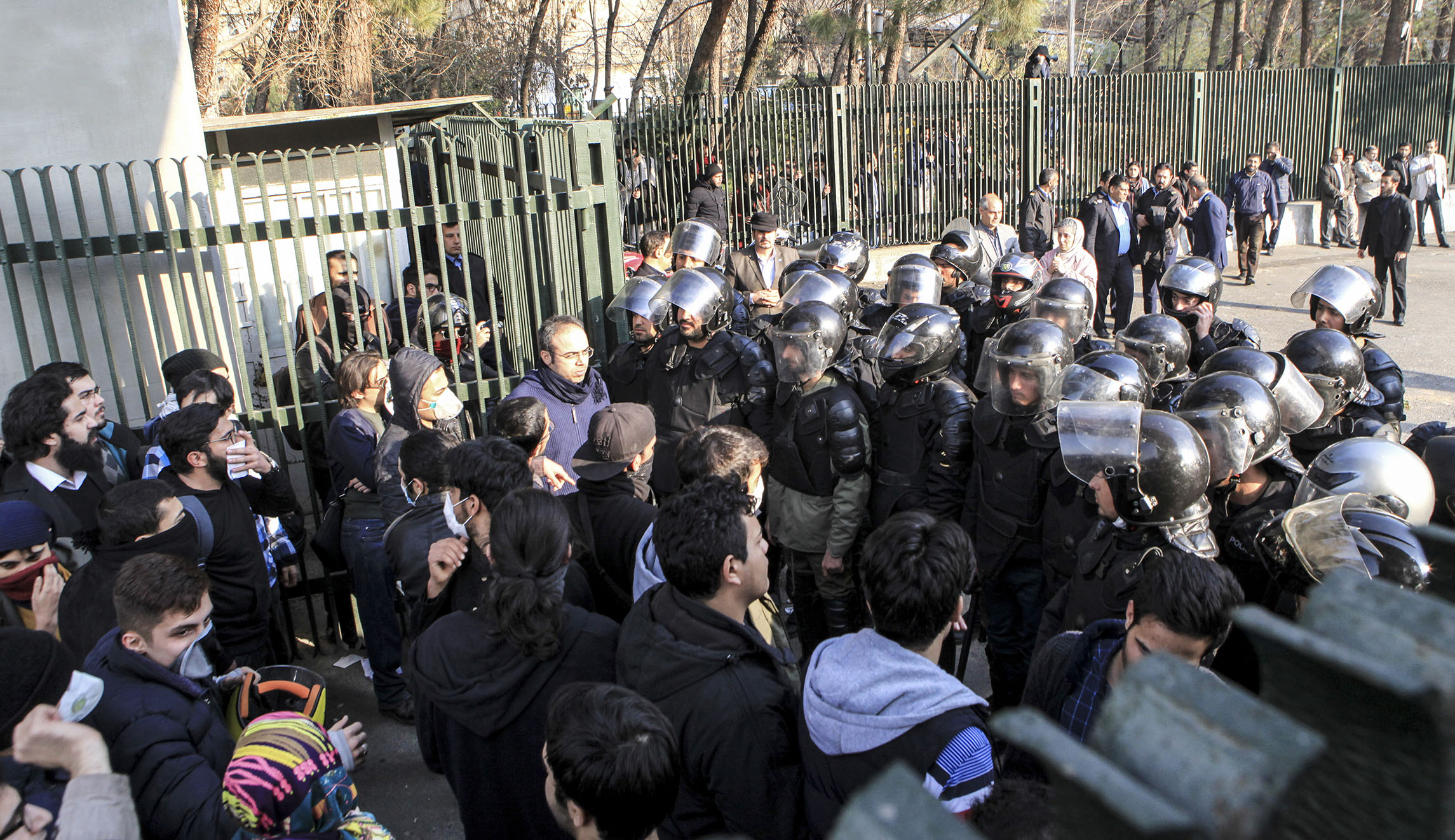 2 protesters in Iran killed as social media apps blocked