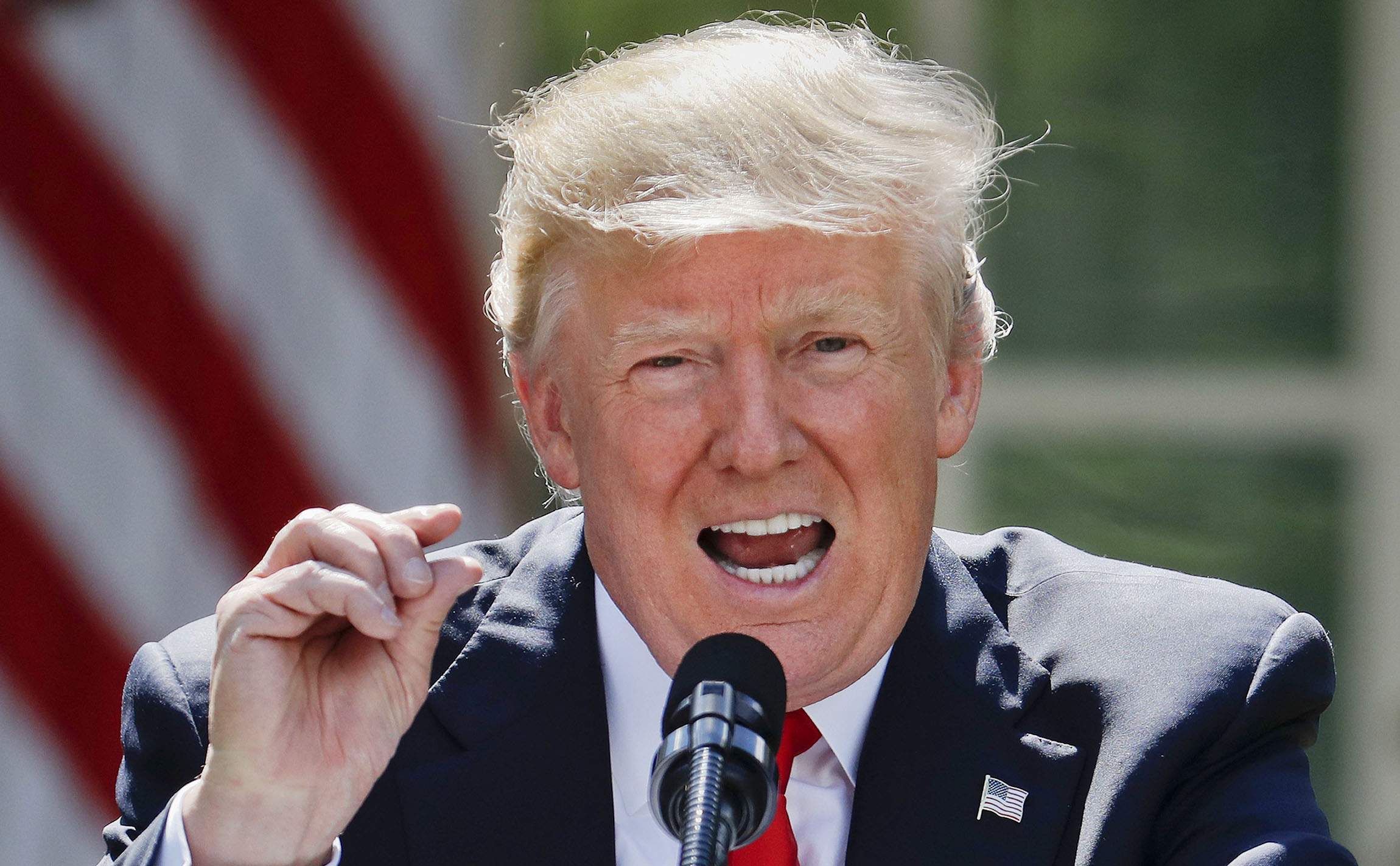 Trump pushes travel ban amid London Bridge attack