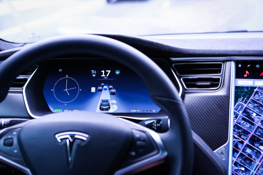 Tesla tumbles as NTSB probe compounds self-driving car worries