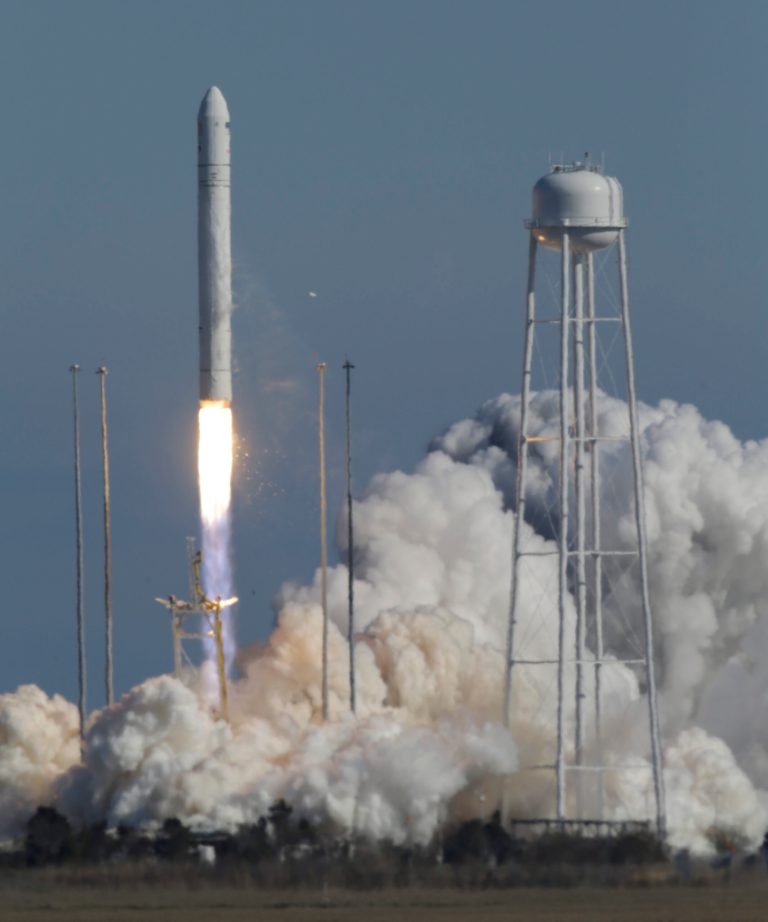 Orbital Sciences Corp.'s Antares rocket lifts off from the NASA facility on Wallops Island, Va., Sunday, April 21, 2013. The rocket will eventually deliver supplies to the International Space Station. (AP Photo/Steve Helber)