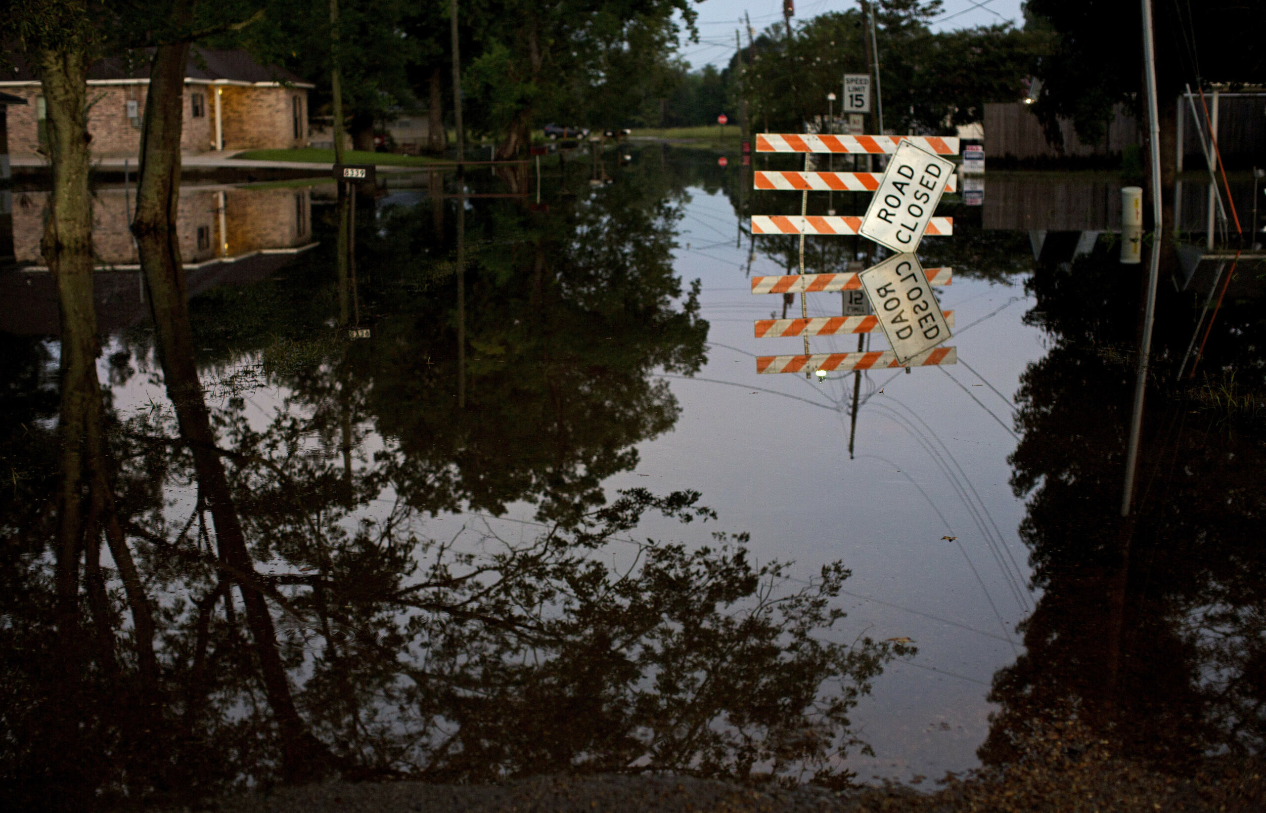 No visit, no presidency: Newspaper calls out Clinton for avoiding Louisiana