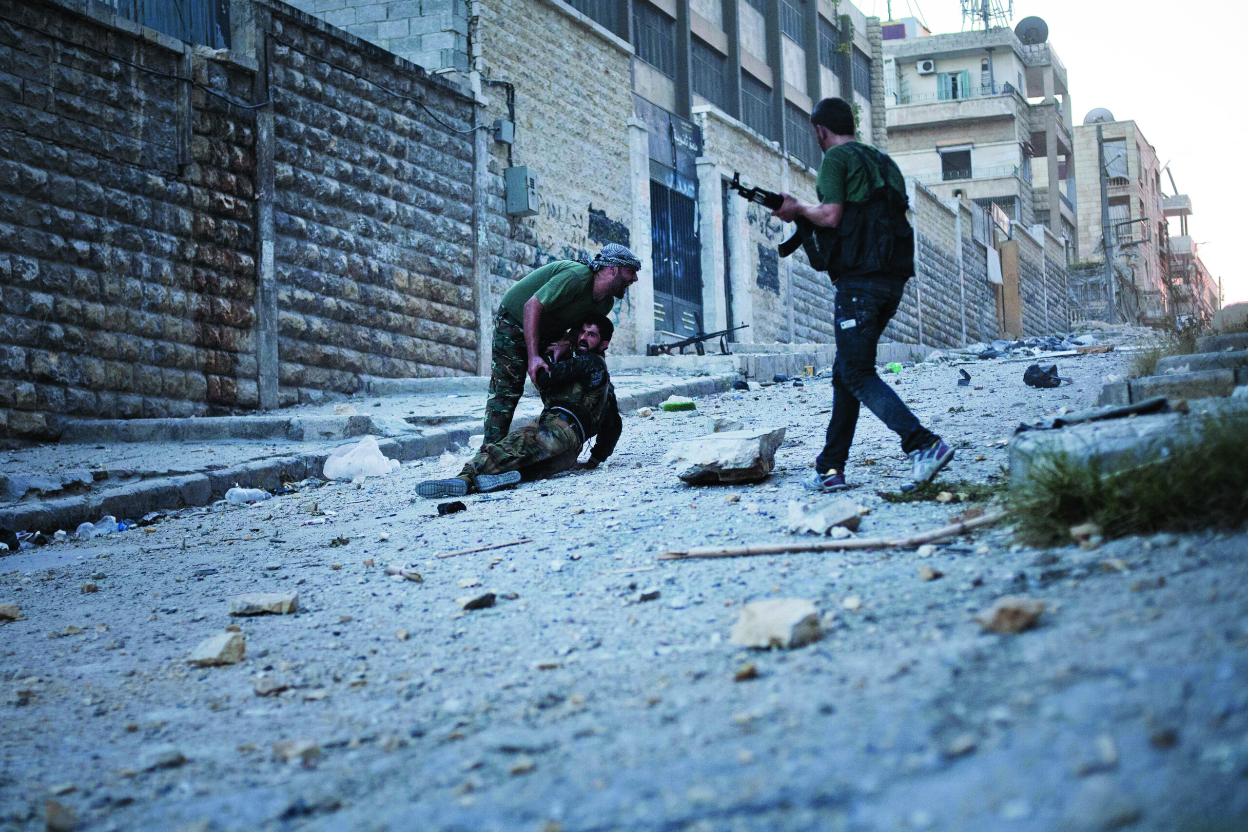 Car bomb kills 17 in north Syrian city of Aleppo