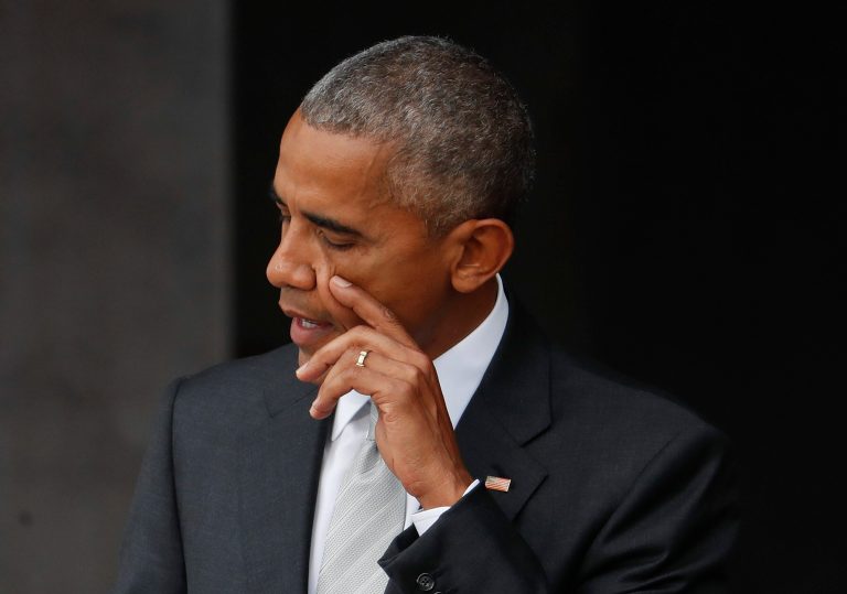 WH officials, lawmakers and former national security officials are among those traveling with Obama to Israel. (AP Photo/Pablo Martinez Monsivais)