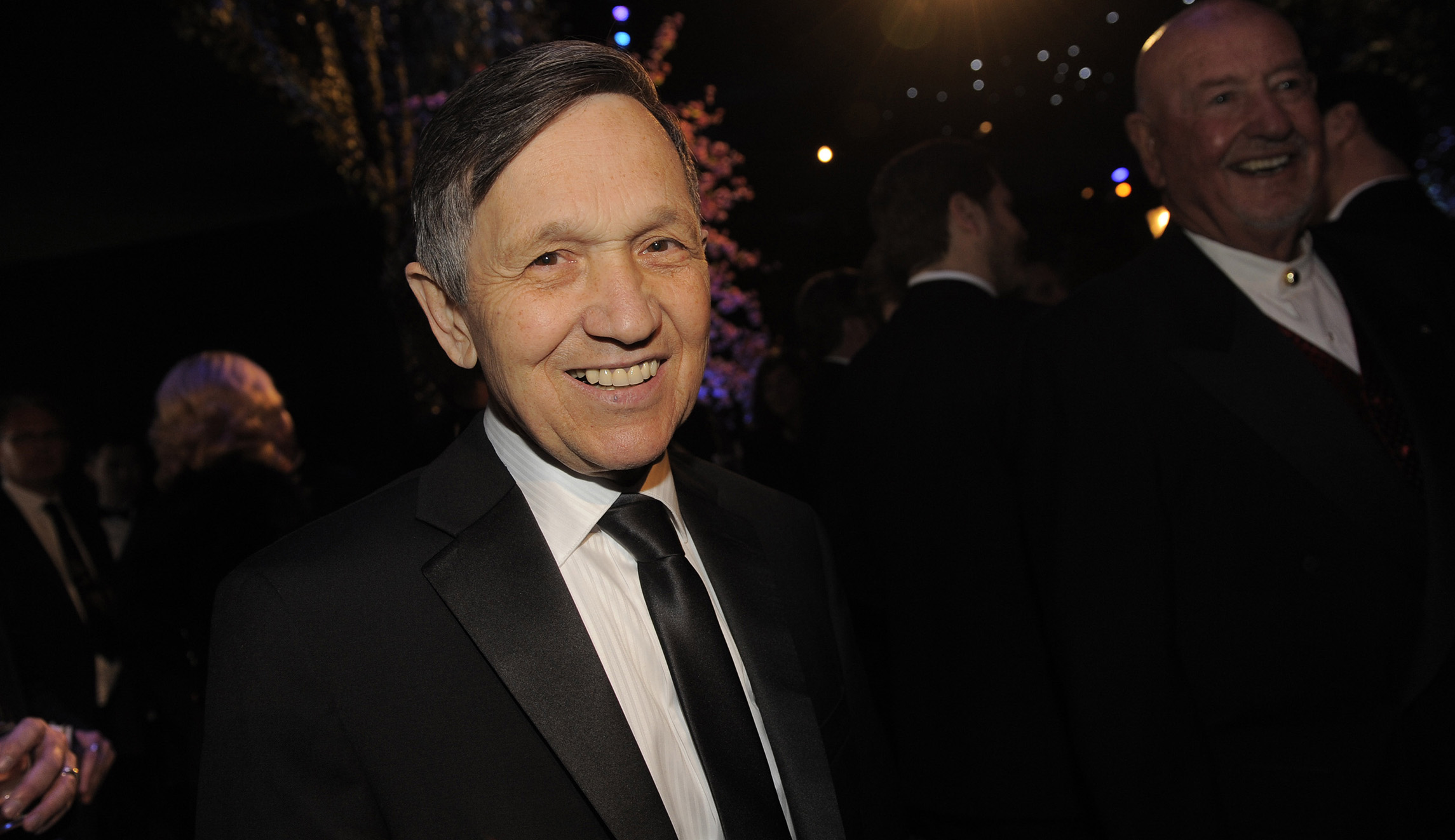 Sound the alarms: Dennis Kucinich is back, running for Ohio governor
