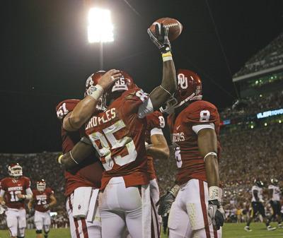 Brett Deering/Getty Images
Oklahoma wide receiver Ryan Broyles is 13 catches shy of breaking the NCAA career record of 316 receptions.