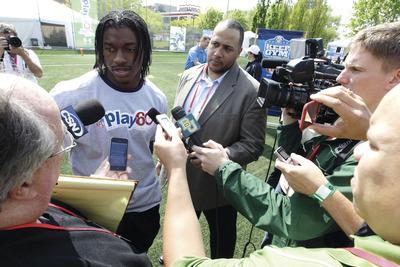 Rick Snider: Redskins, Shanahan reveling in the reveal that RGIII is coming