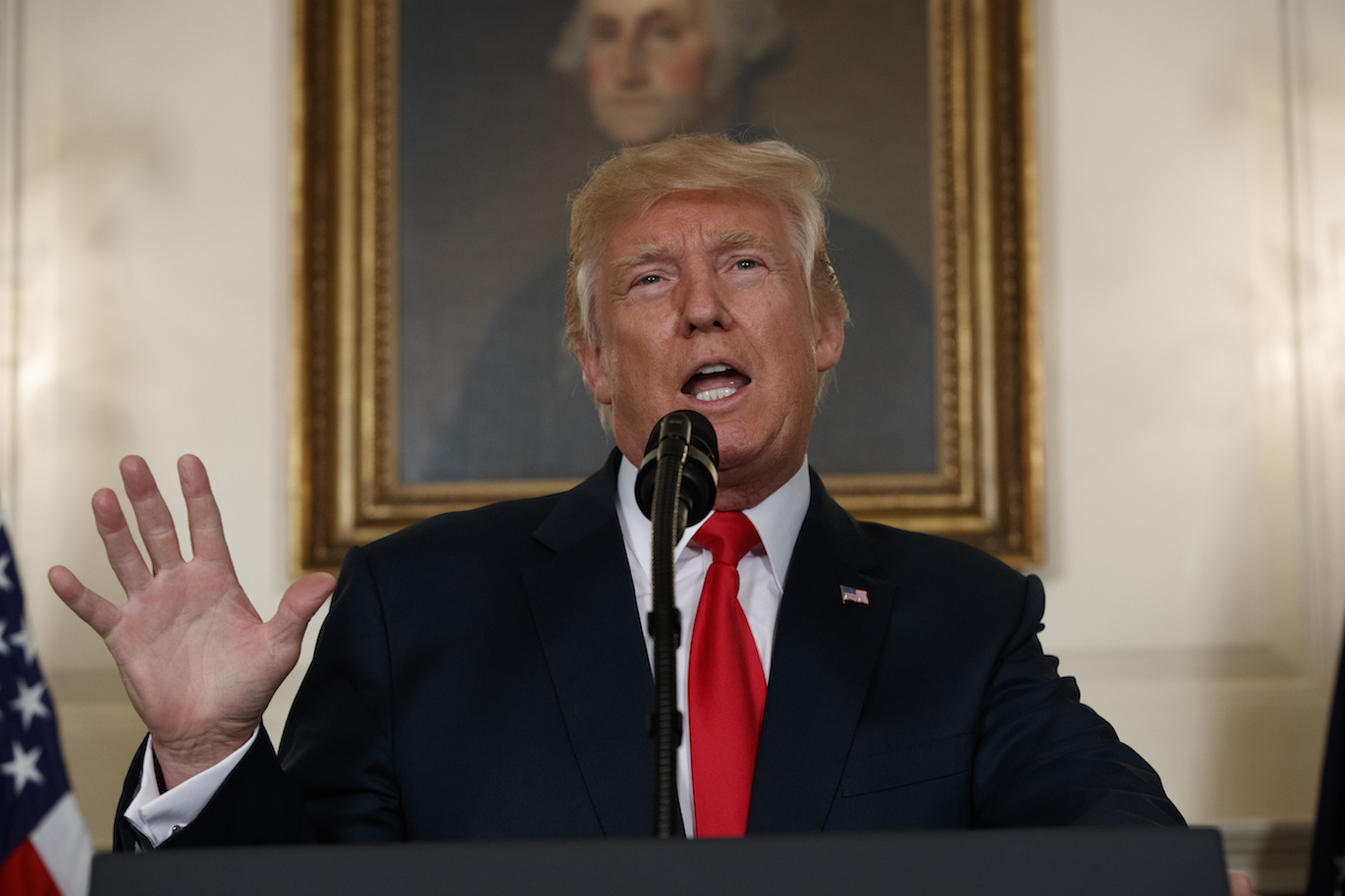 Trump Finally Rebukes KKK, Neo-Nazis, Racists Behind Charlottesville Violence
