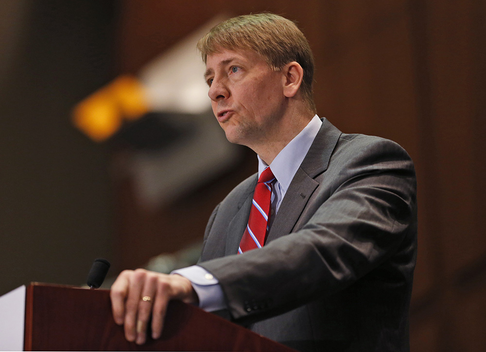 Consumer board targets financial firms’ class-action blocks