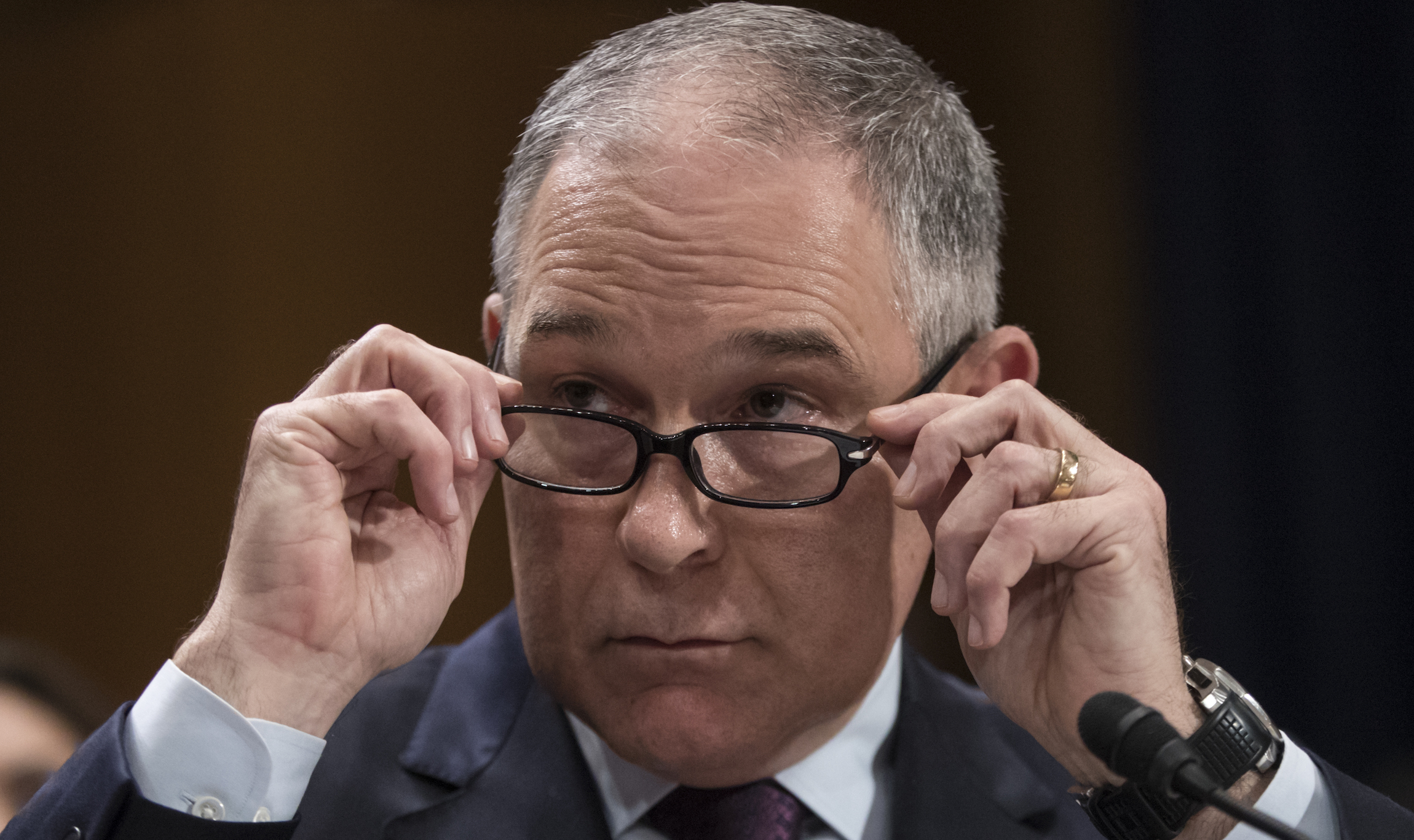 Oklahoma looks to stall Pruitt email dump