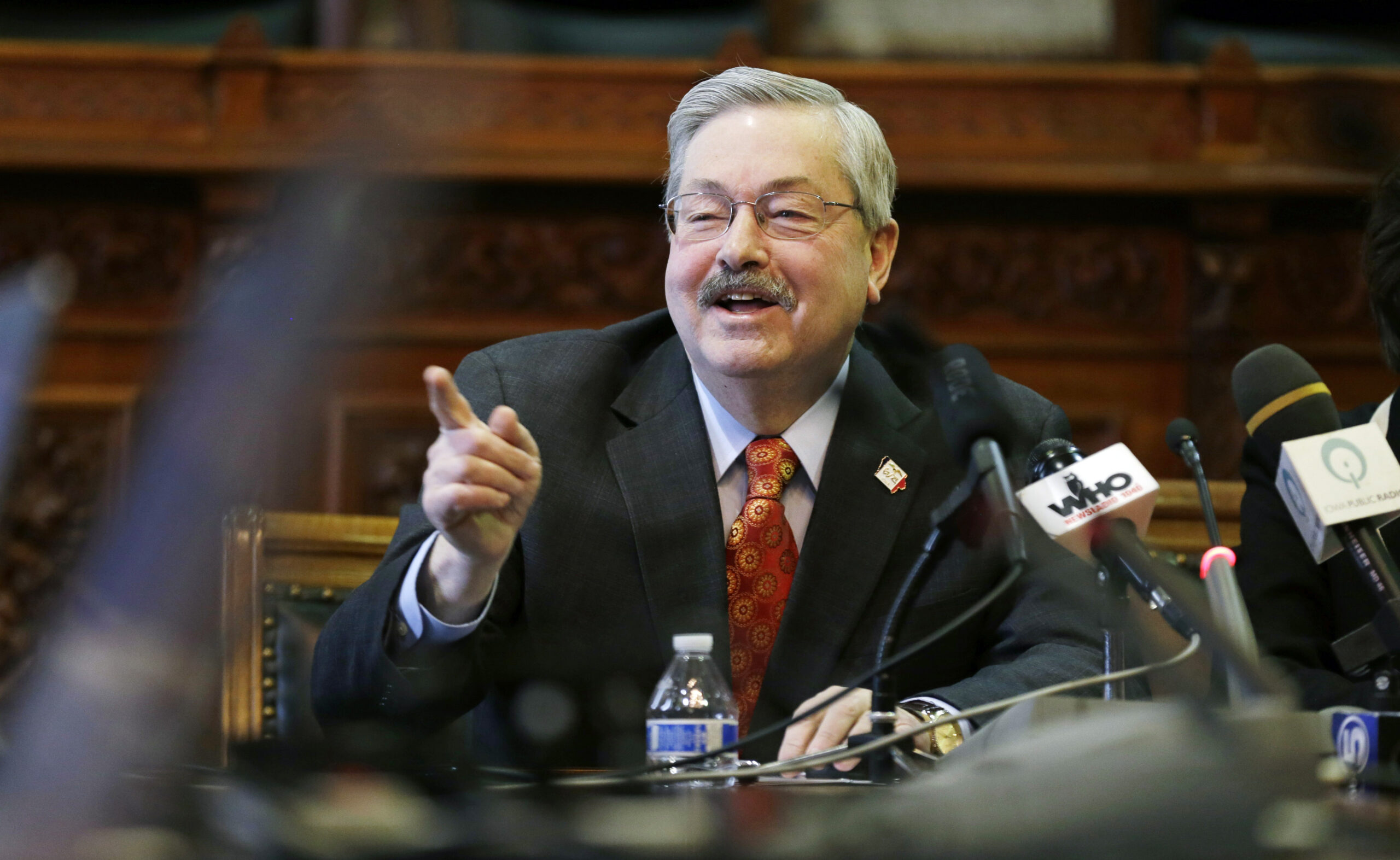 Iowa lawmakers set modest goals for legislative session as campaigns loom