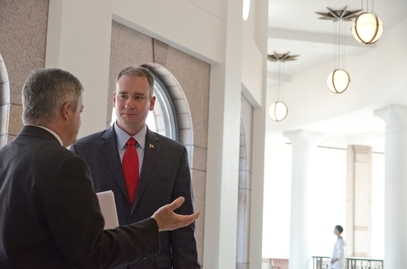 TX Tribune: Regulating Texas political campaigns and lobbying, seen and unseen