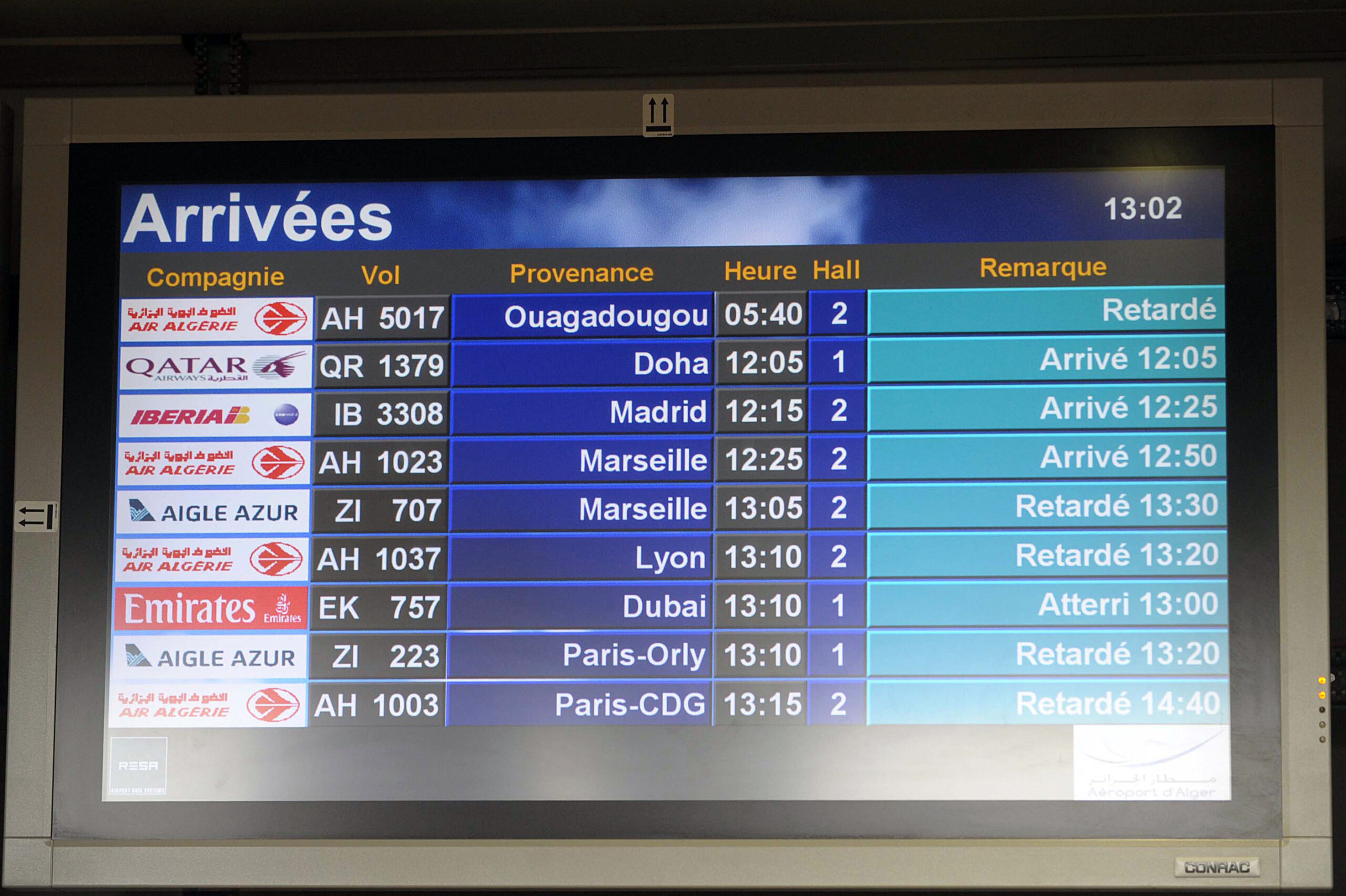 Air Algerie jet with 116 on board crashes in Mali