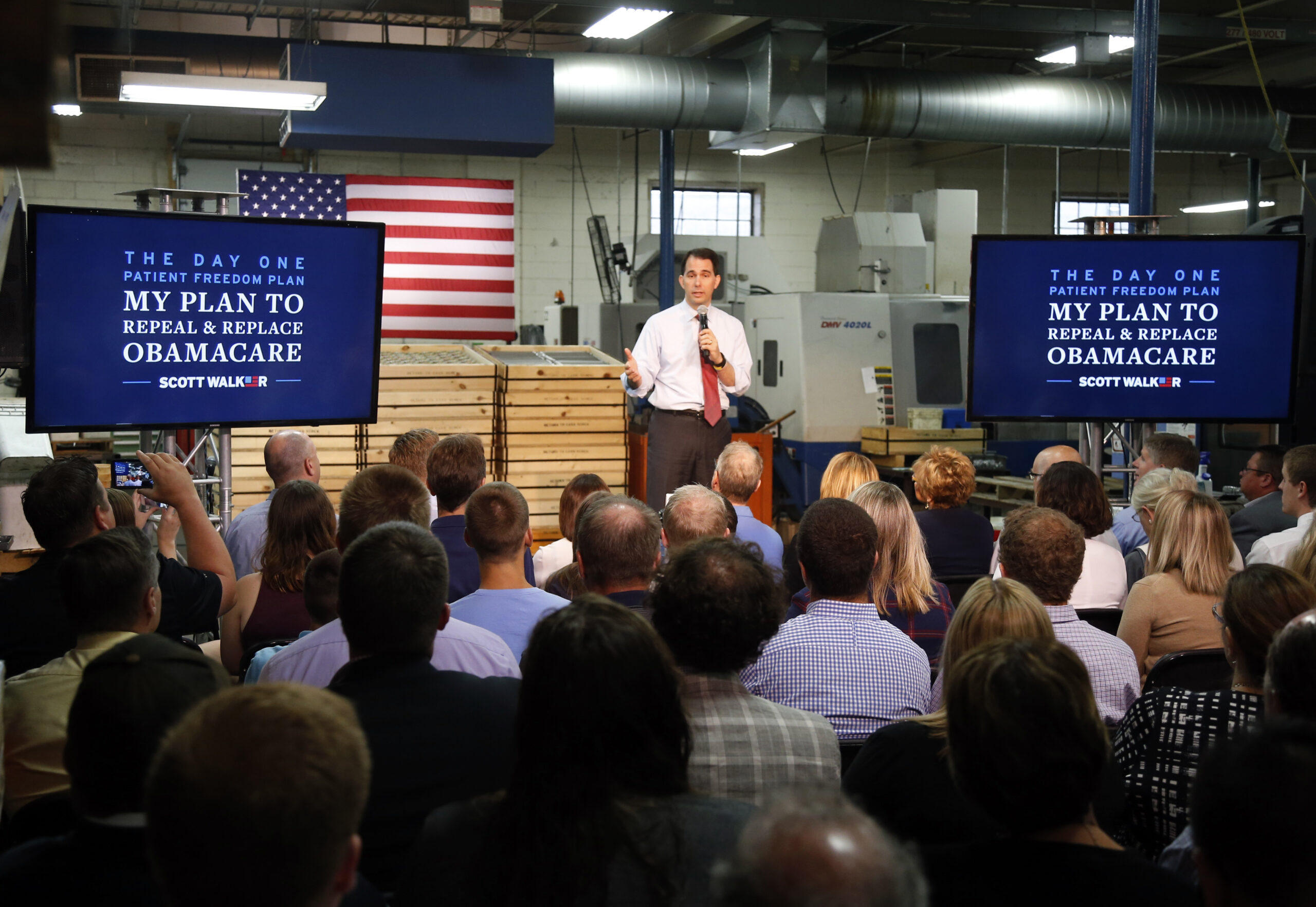 Senate race in Wisconsin tightening