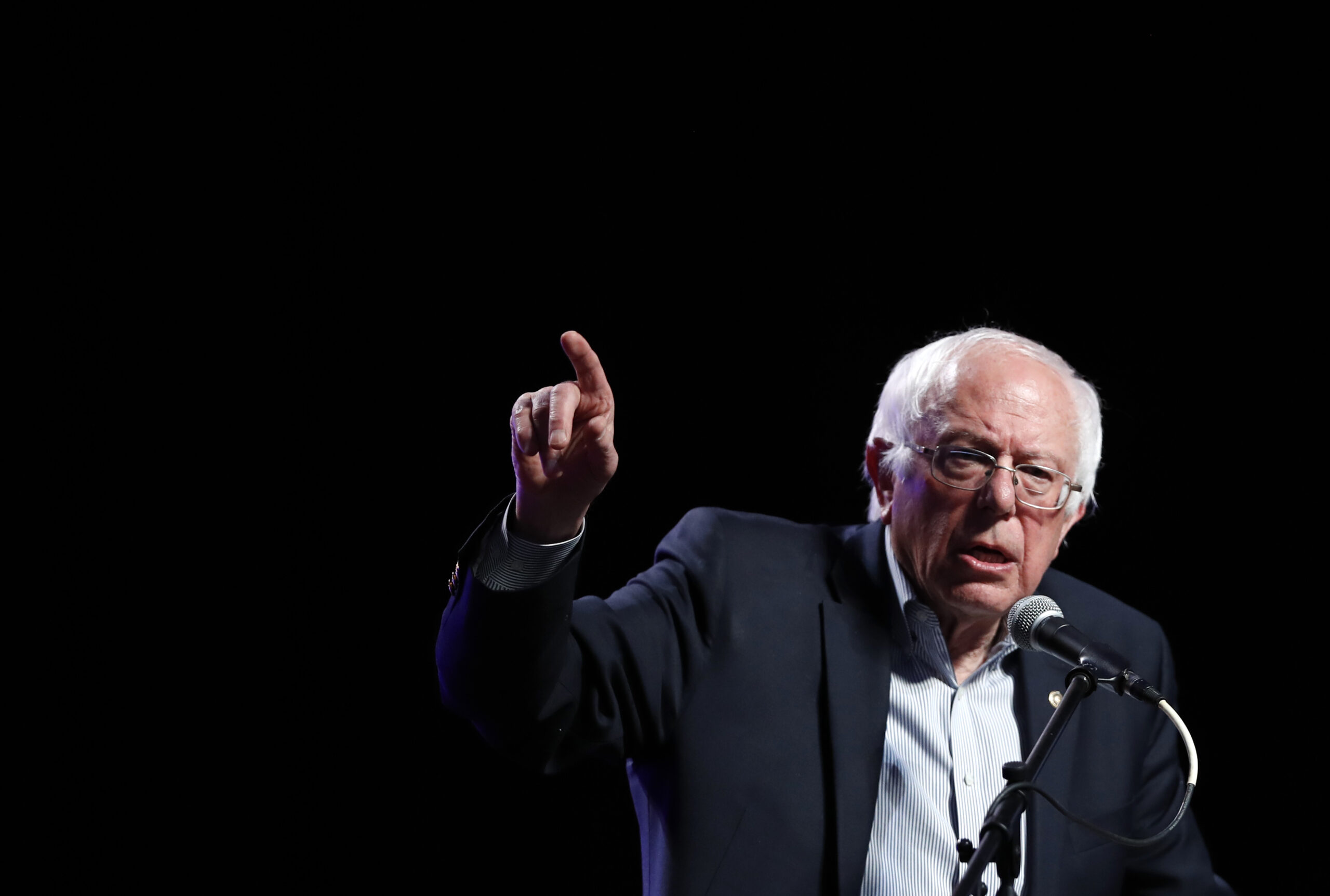 Bernie Sanders loses it after Trump praises Australia’s healthcare