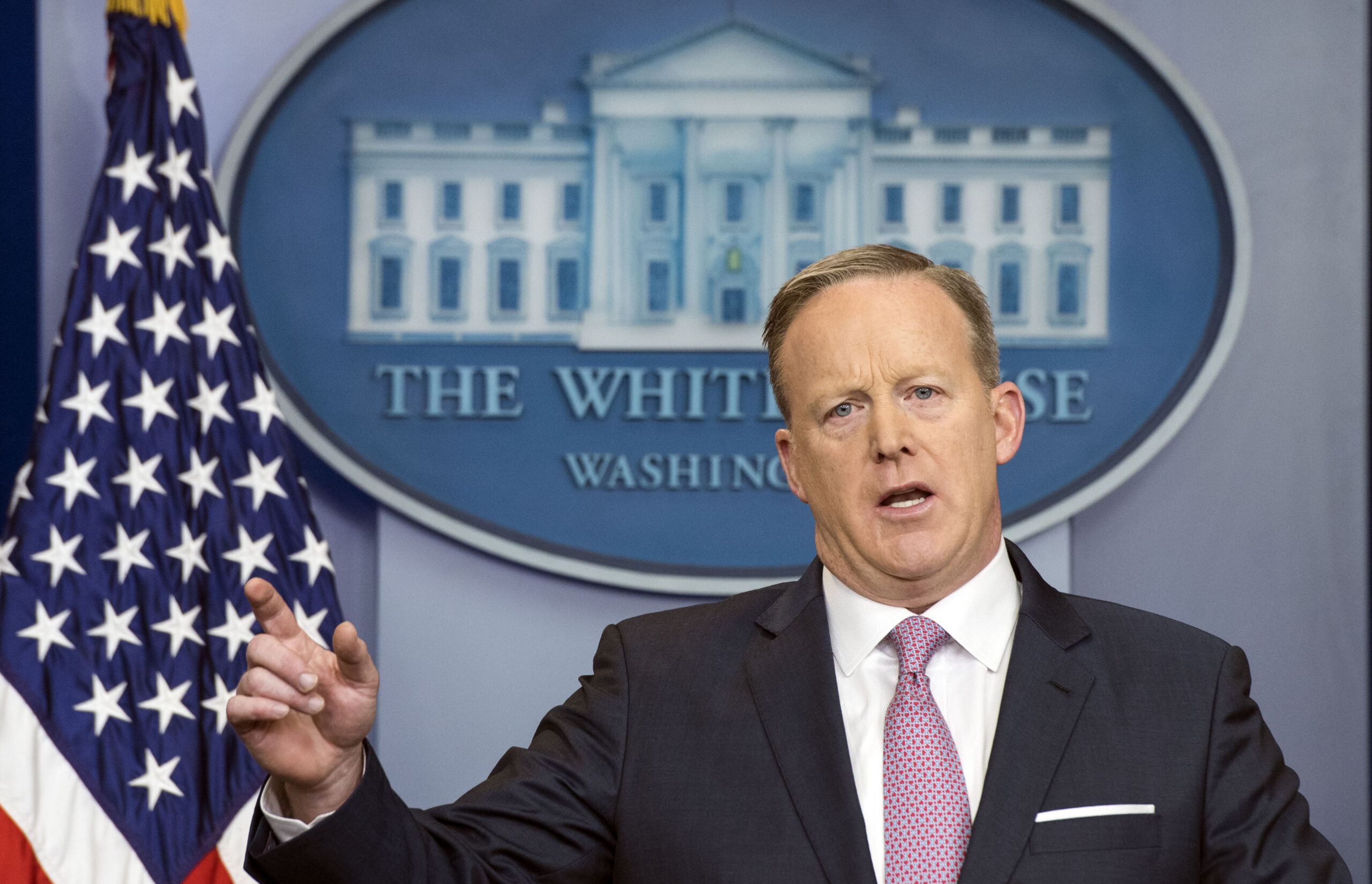 Spicer Clarifies False Claims About Inauguration Crowd Size