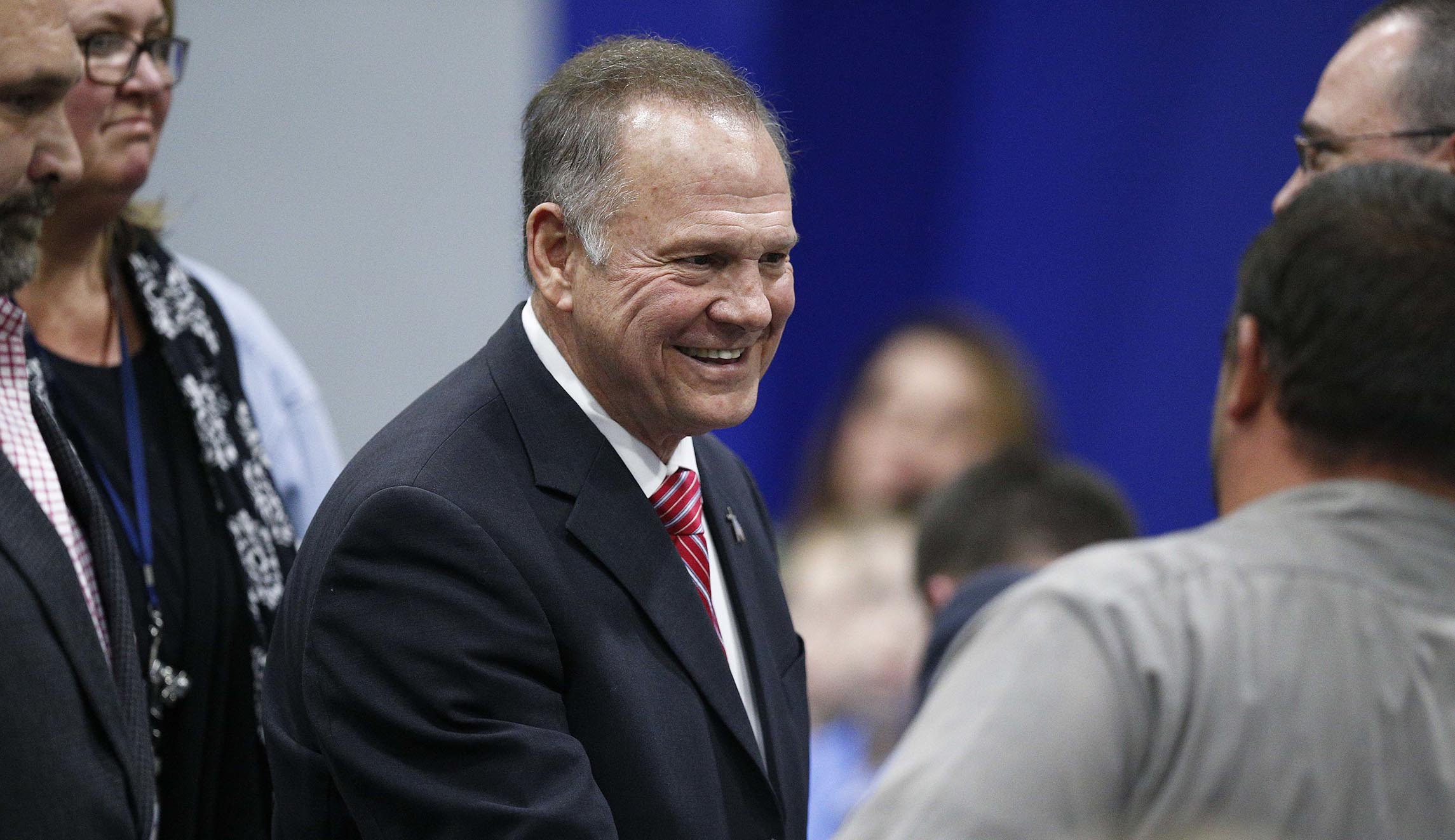 Shelby County Republicans unanimously pass resolution supporting Roy Moore