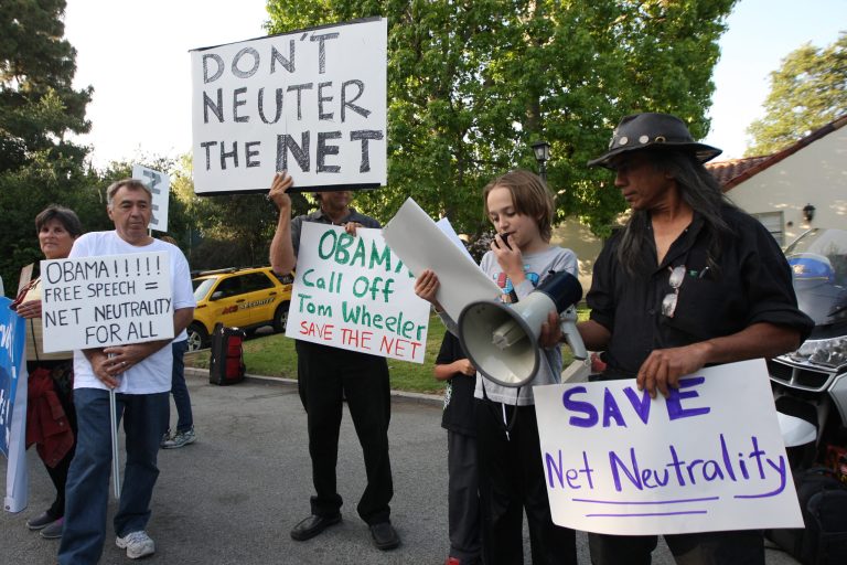 Calling the bill âÅrules for the road for open and unfettered access to the Internet,âï¿½ lawmakers announced their plan days ahead of hearings scheduled for Jan. 21 in both the House and Senate.Â (David McNew/Getty images)