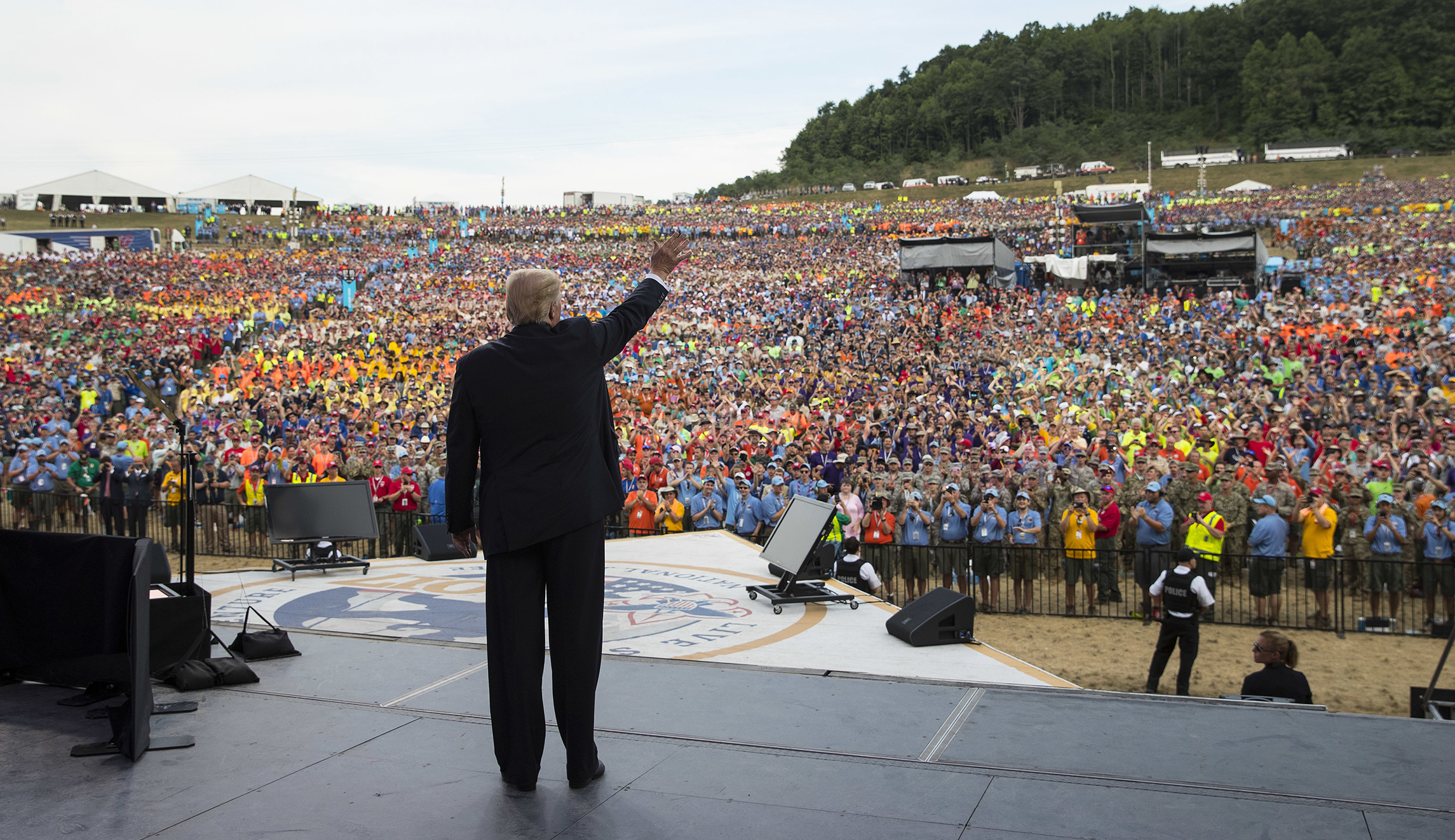 Sarah Sanders won’t say if Trump should apologize for Boy Scouts speech