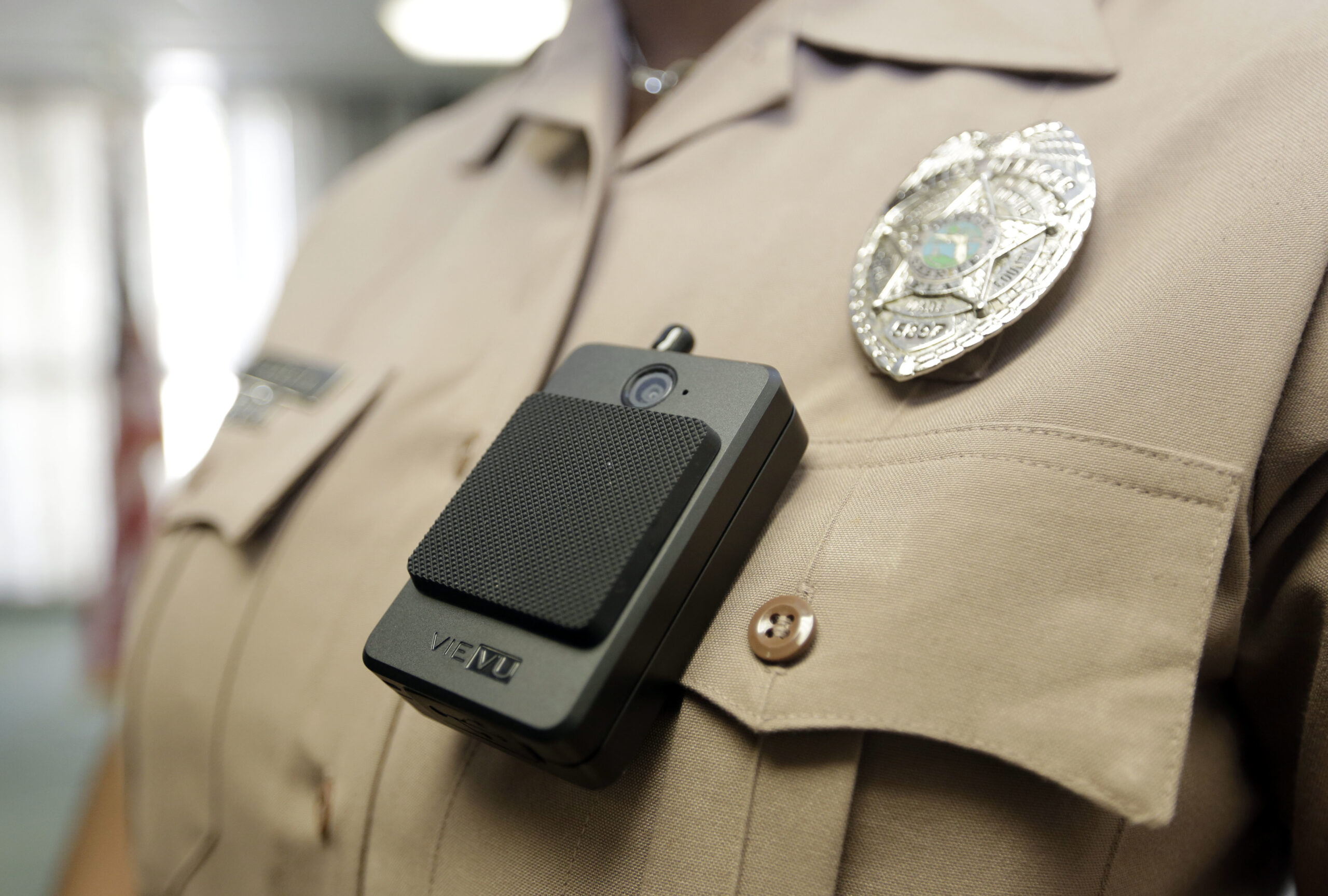 Civil rights group: Police fail to protect privacy with body camera programs