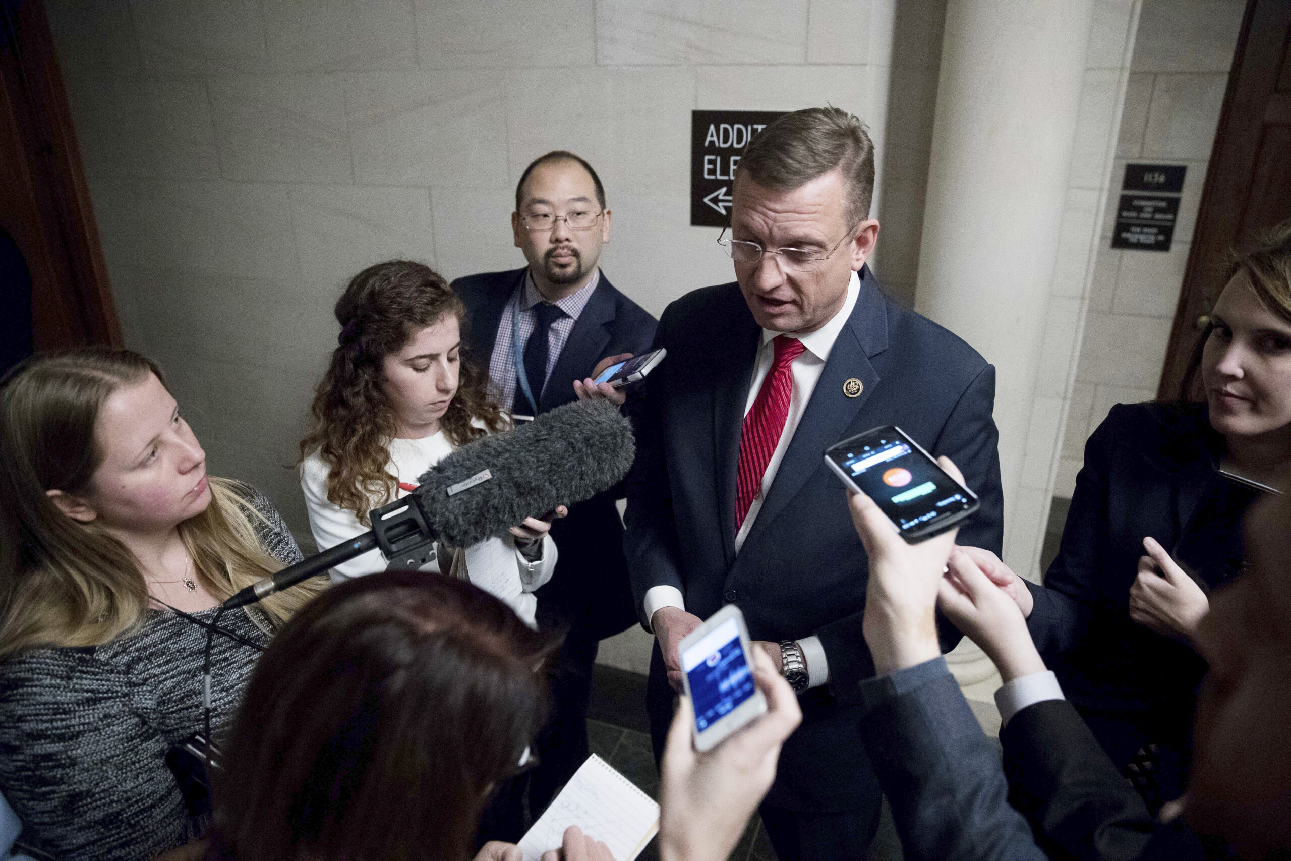 Sunshine Act goes after backroom deals that create more rules