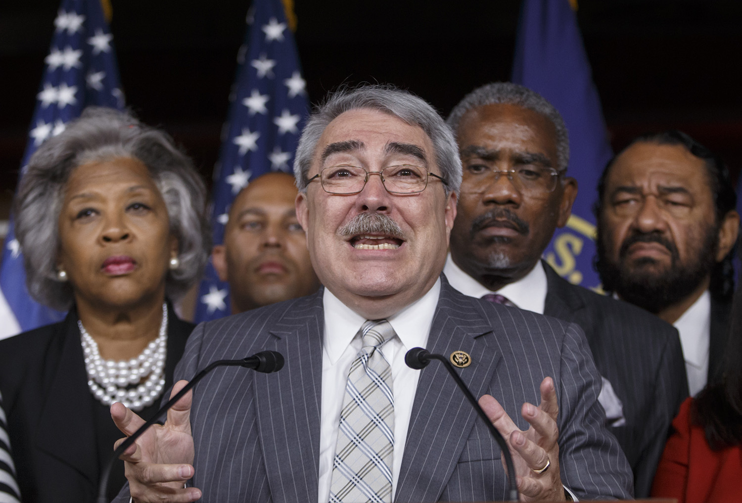 Congressional Black Caucus: Stop targeting police