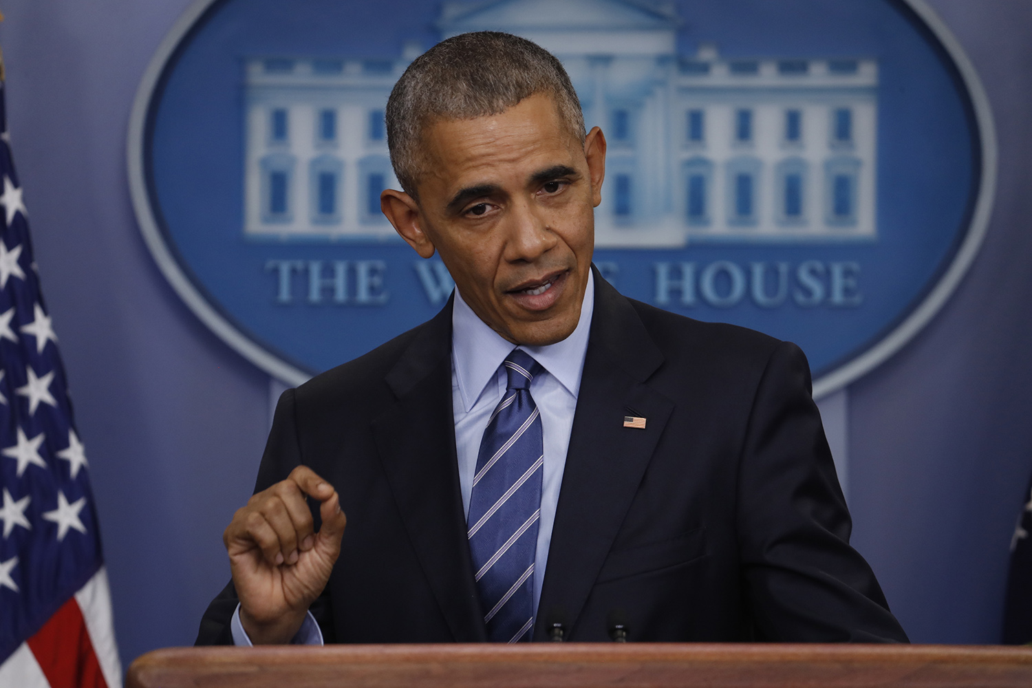 Obama touts record number of Obamacare signups