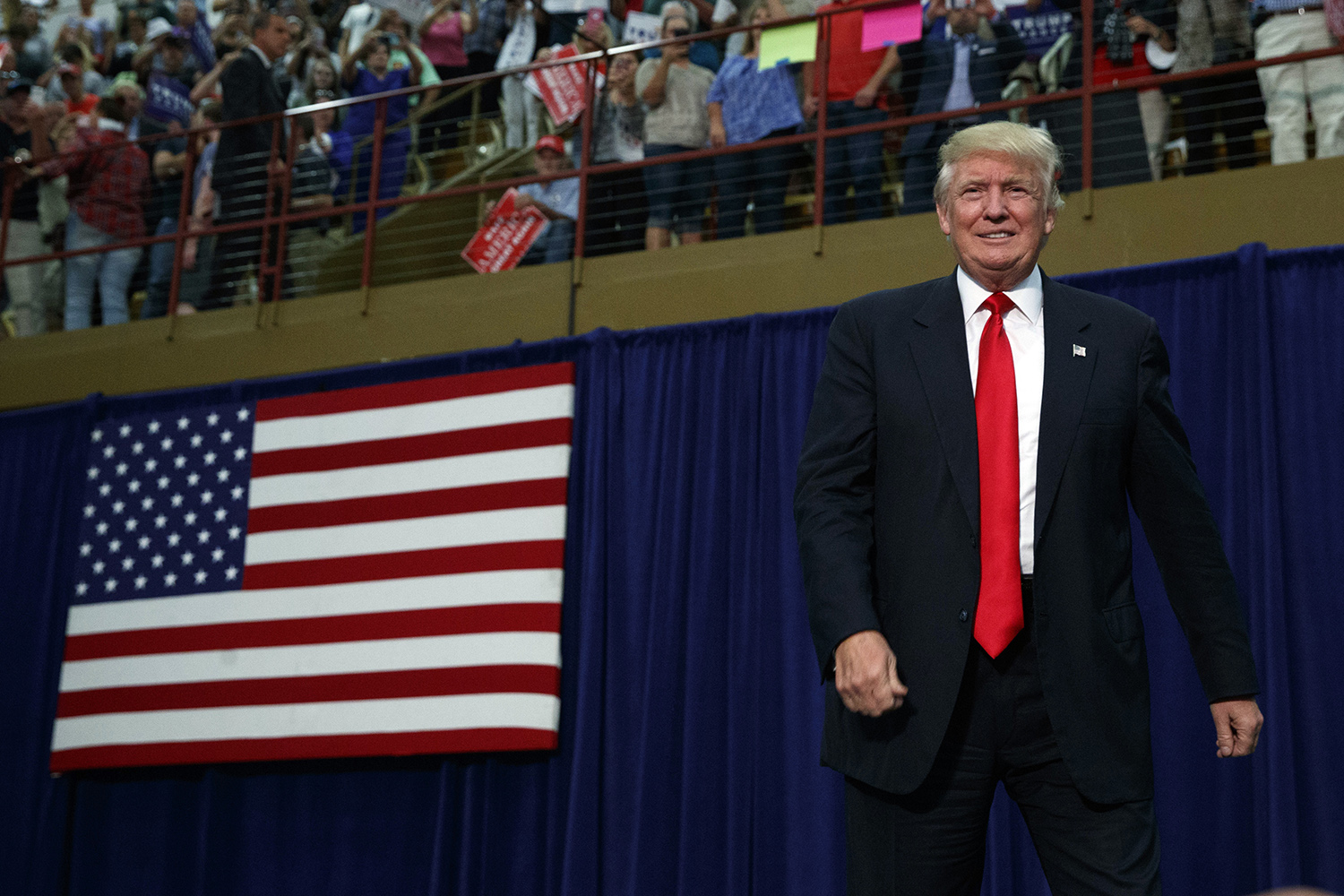 WATCH LIVE: President Trump holds NV rally supporting Sen. Dean Heller