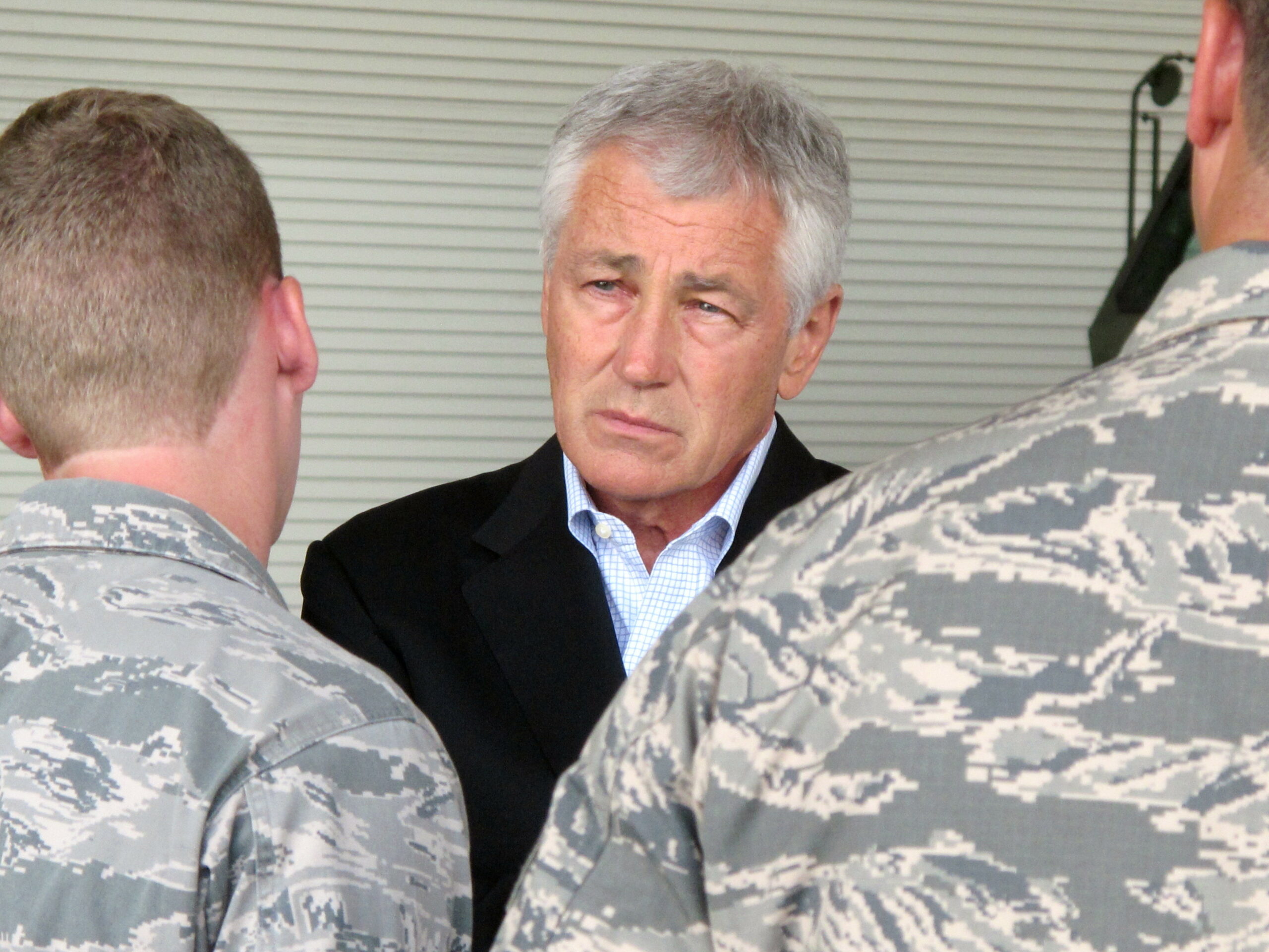 Pentagon reduces furlough days from 11 to 6