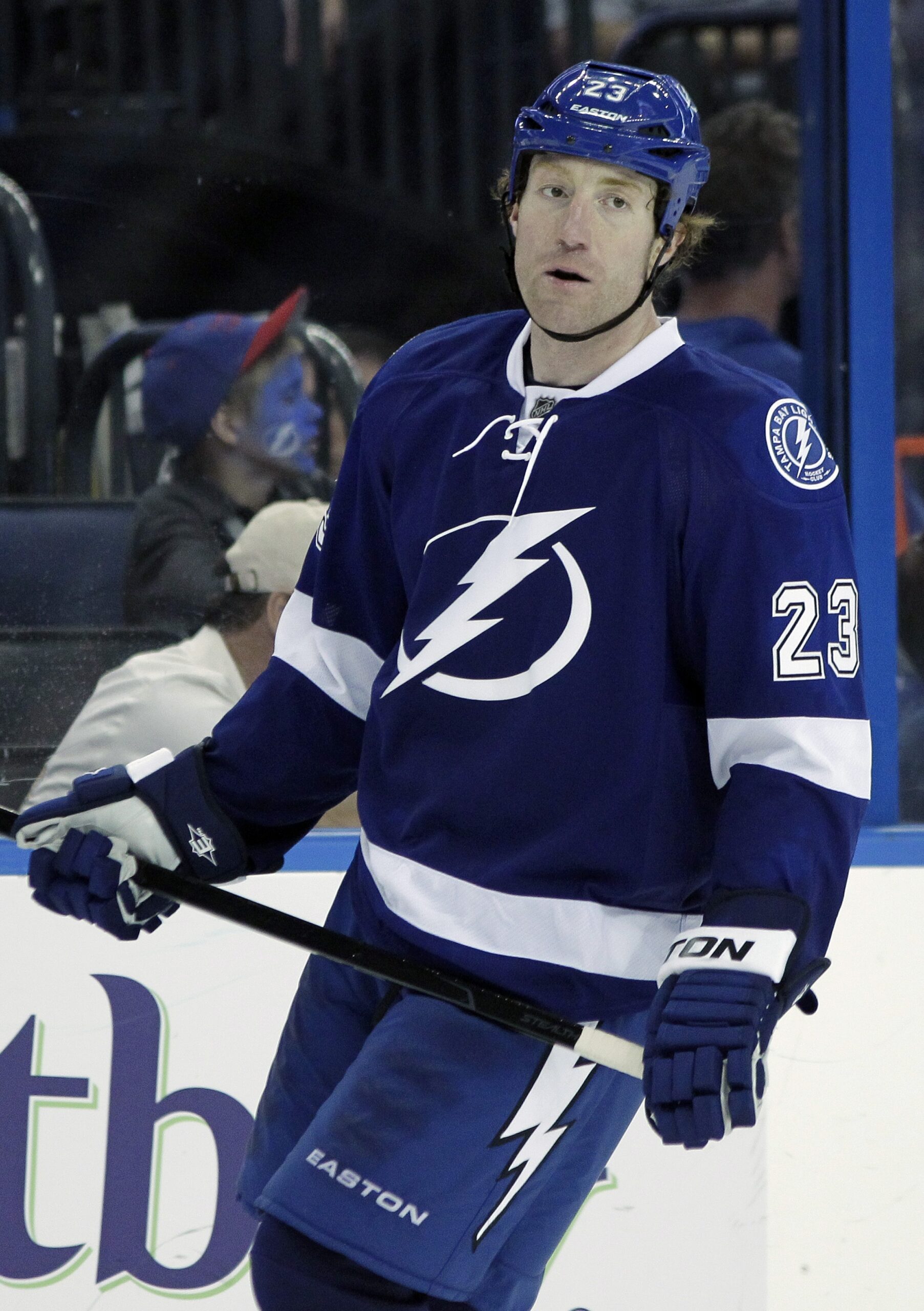 As NHL lockout persists, Commodore heads to minors