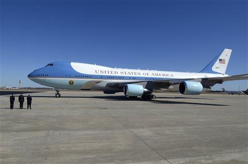Gov. Scott Walker to greet Obama in Milwalkee