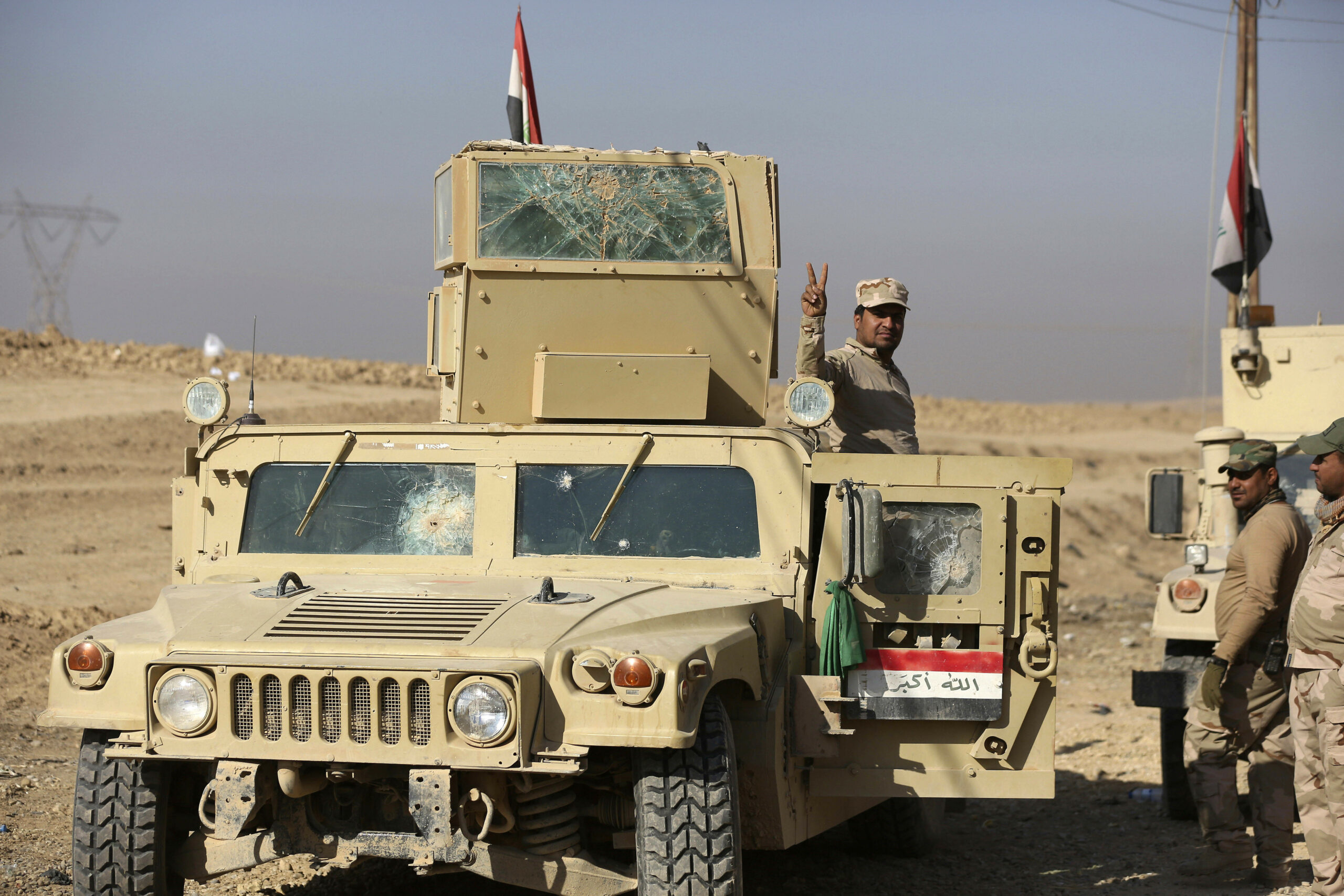 British general hints Mosul liberation still weeks away