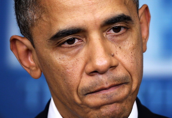 WASHINGTON, DC - DECEMBER 21:  U.S. President Barack Obama delivers a statement on fiscal cliff at the James Brady Press Briefing Room of the White House December 21, 2012 in Washington, DC. Obama called on congressional leaders to work out a solution on the fiscal cliff over the Christmas break. He also said 