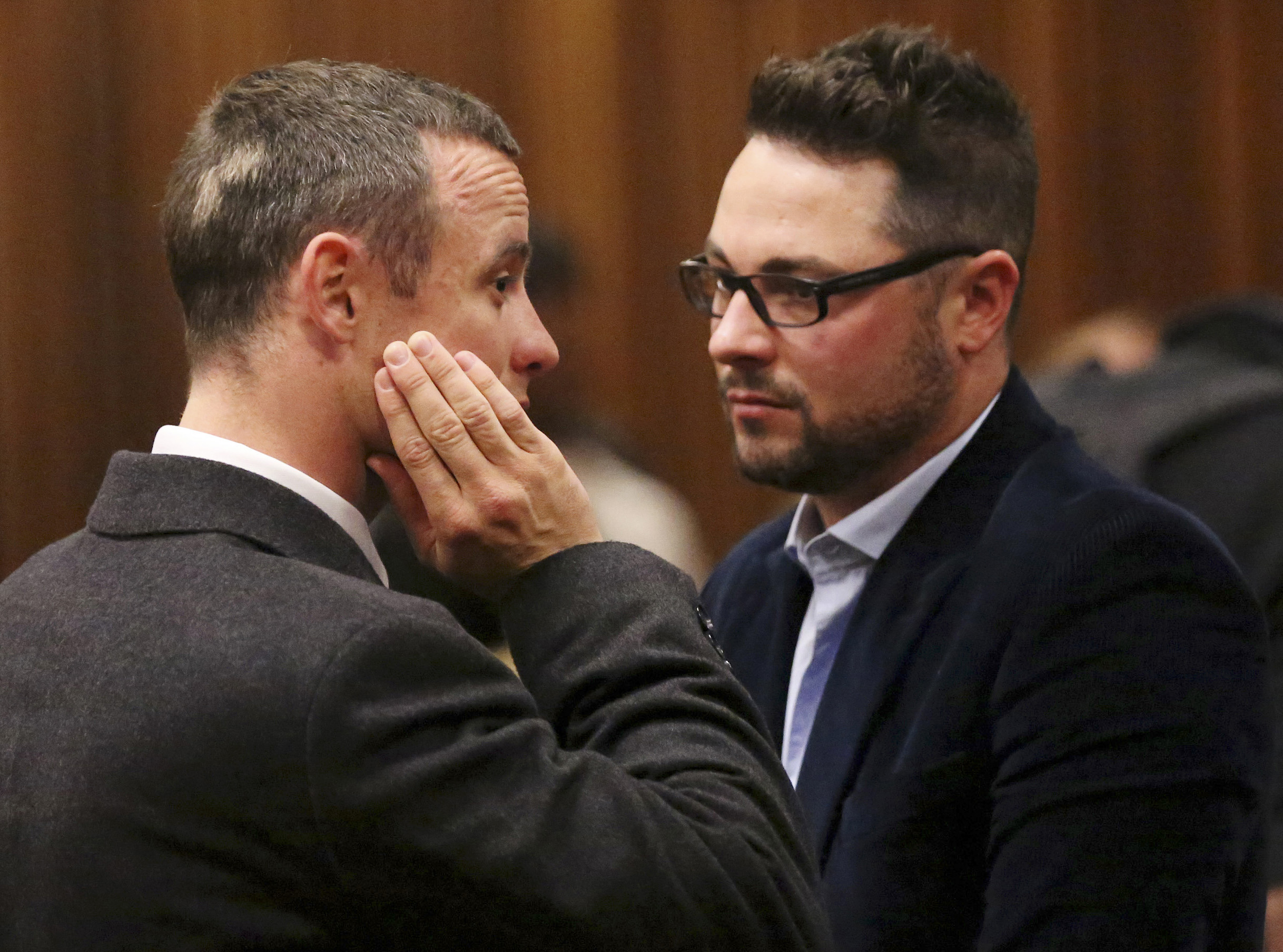 Oscar Pistorius’ brother ‘badly hurt’ in car crash